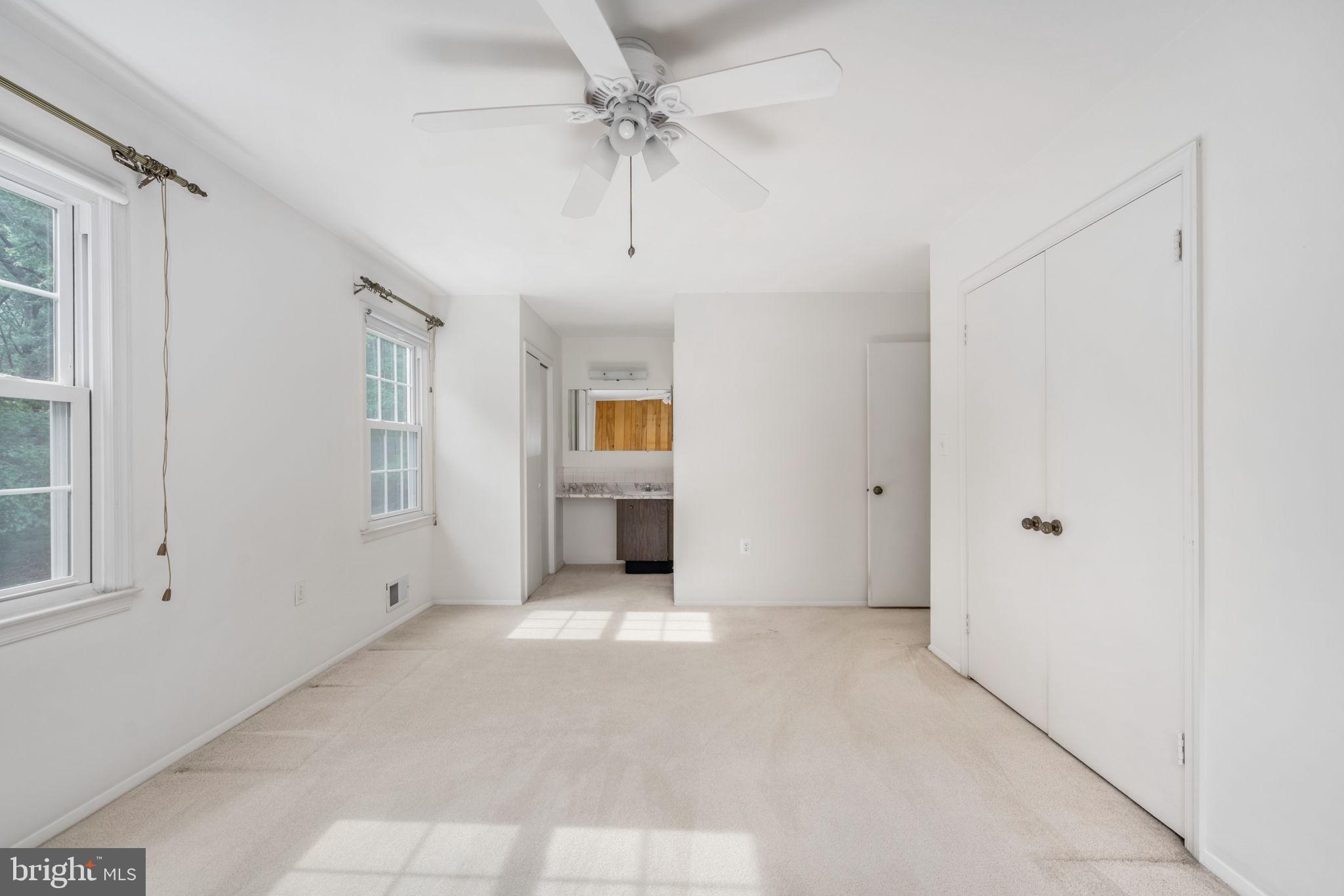 TIMOTHY PARK - Residential