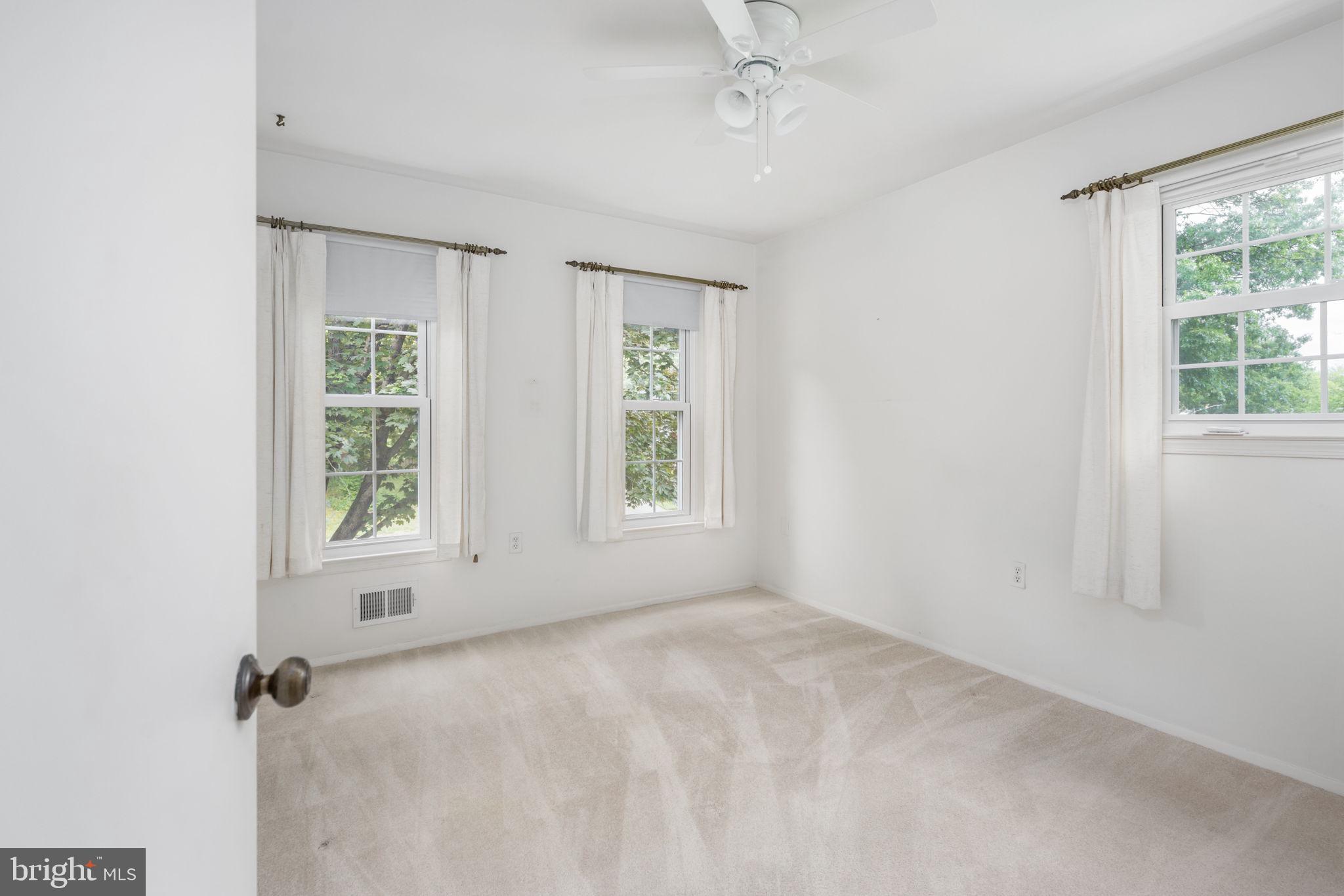 TIMOTHY PARK - Residential