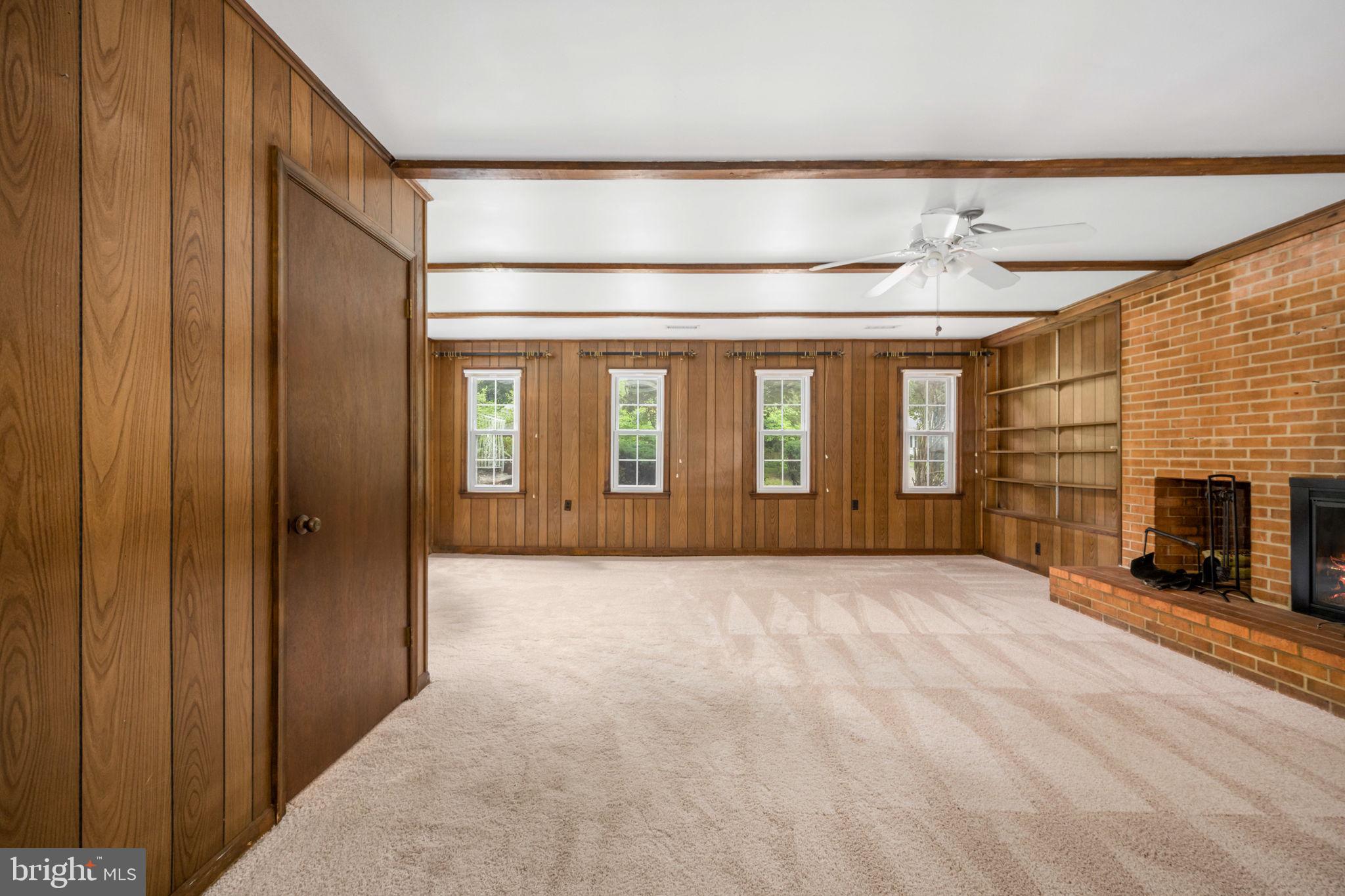 TIMOTHY PARK - Residential