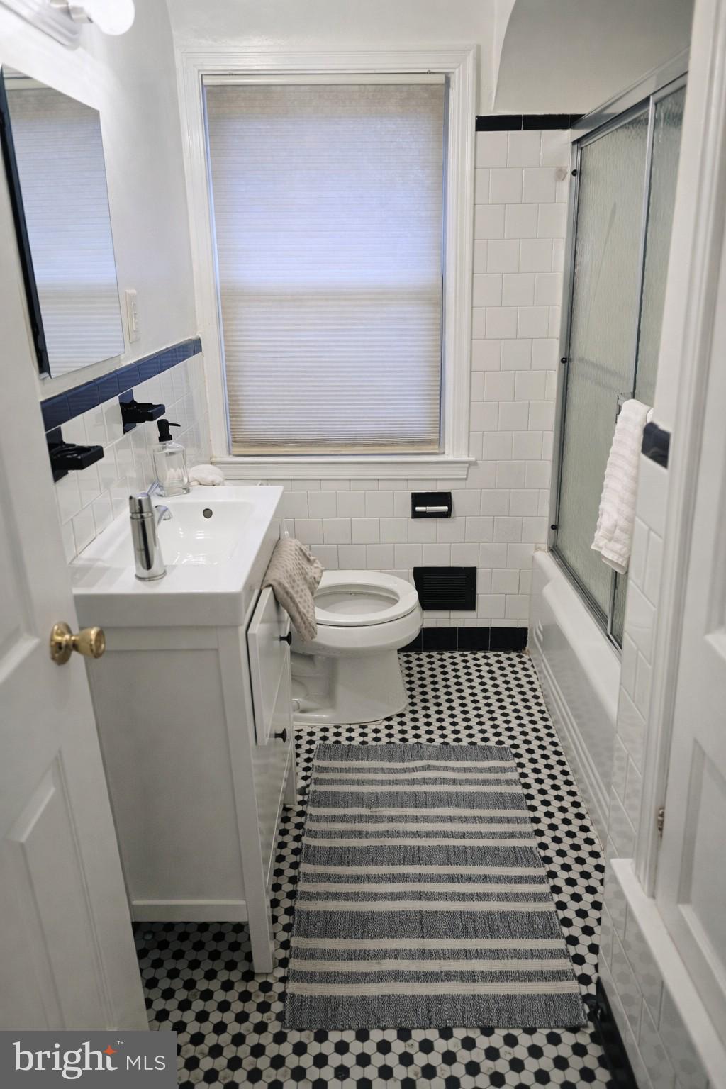 TAYLOR HEIGHTS - Residential