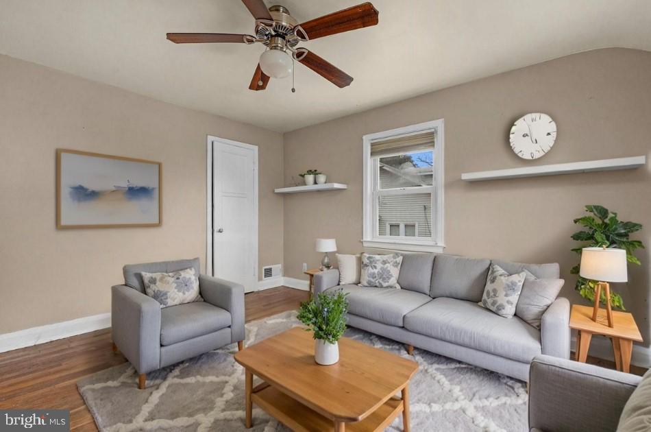 TAYLOR HEIGHTS - Residential