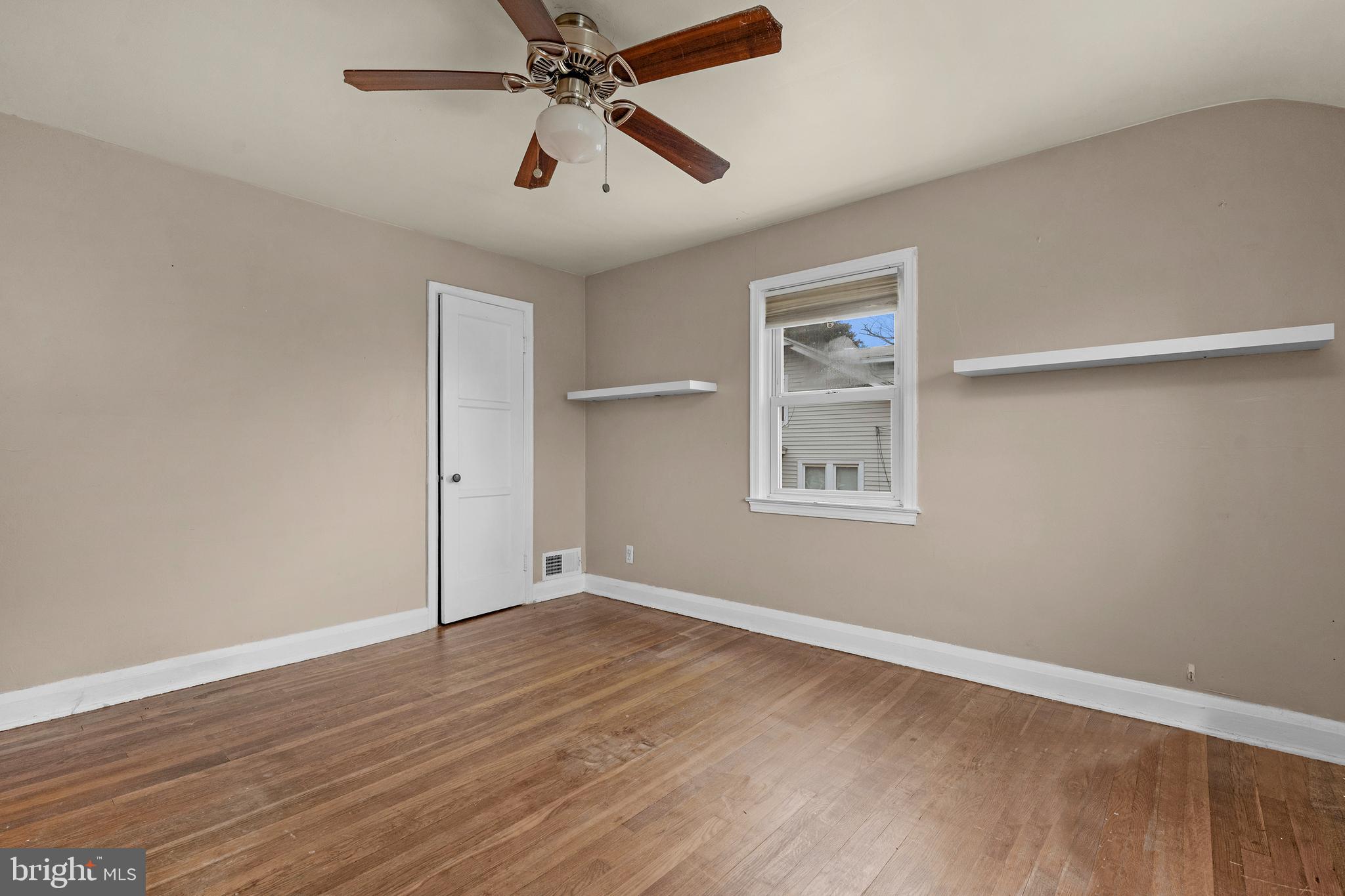 TAYLOR HEIGHTS - Residential