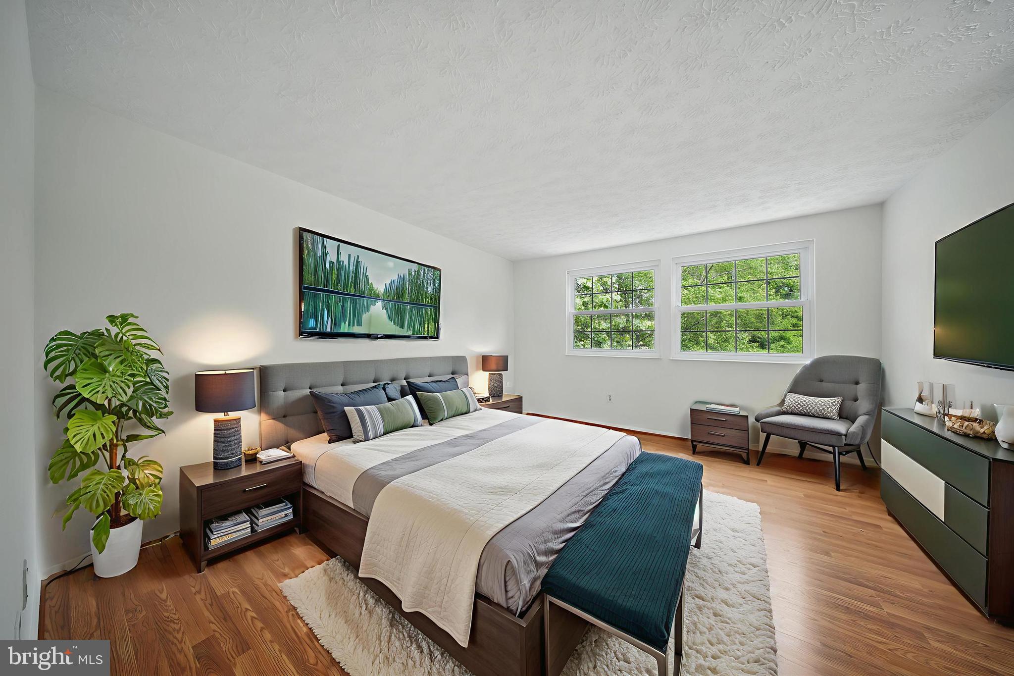 10401 GRAYSTONE COURT