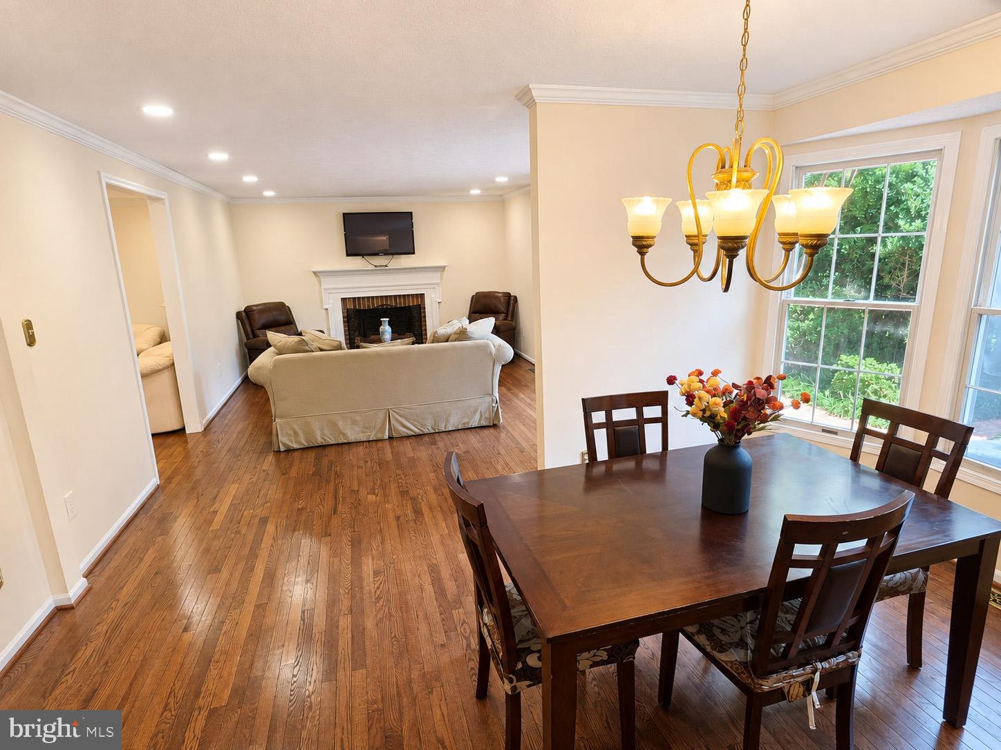 108 BRIARWOOD COURT