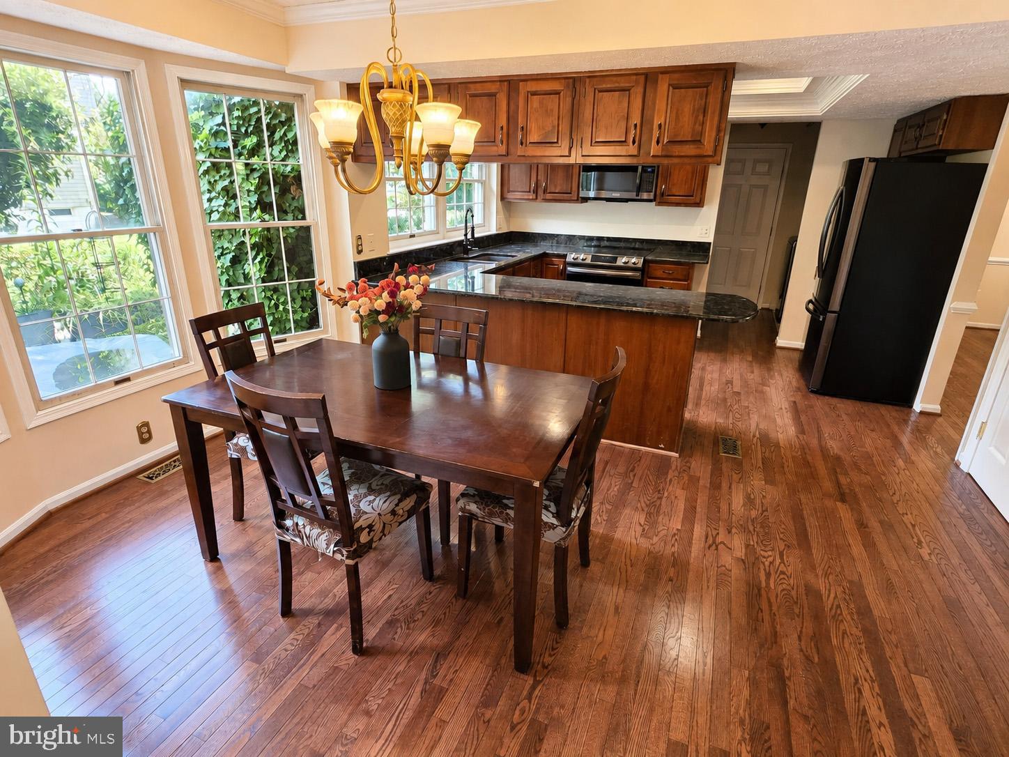 108 BRIARWOOD COURT