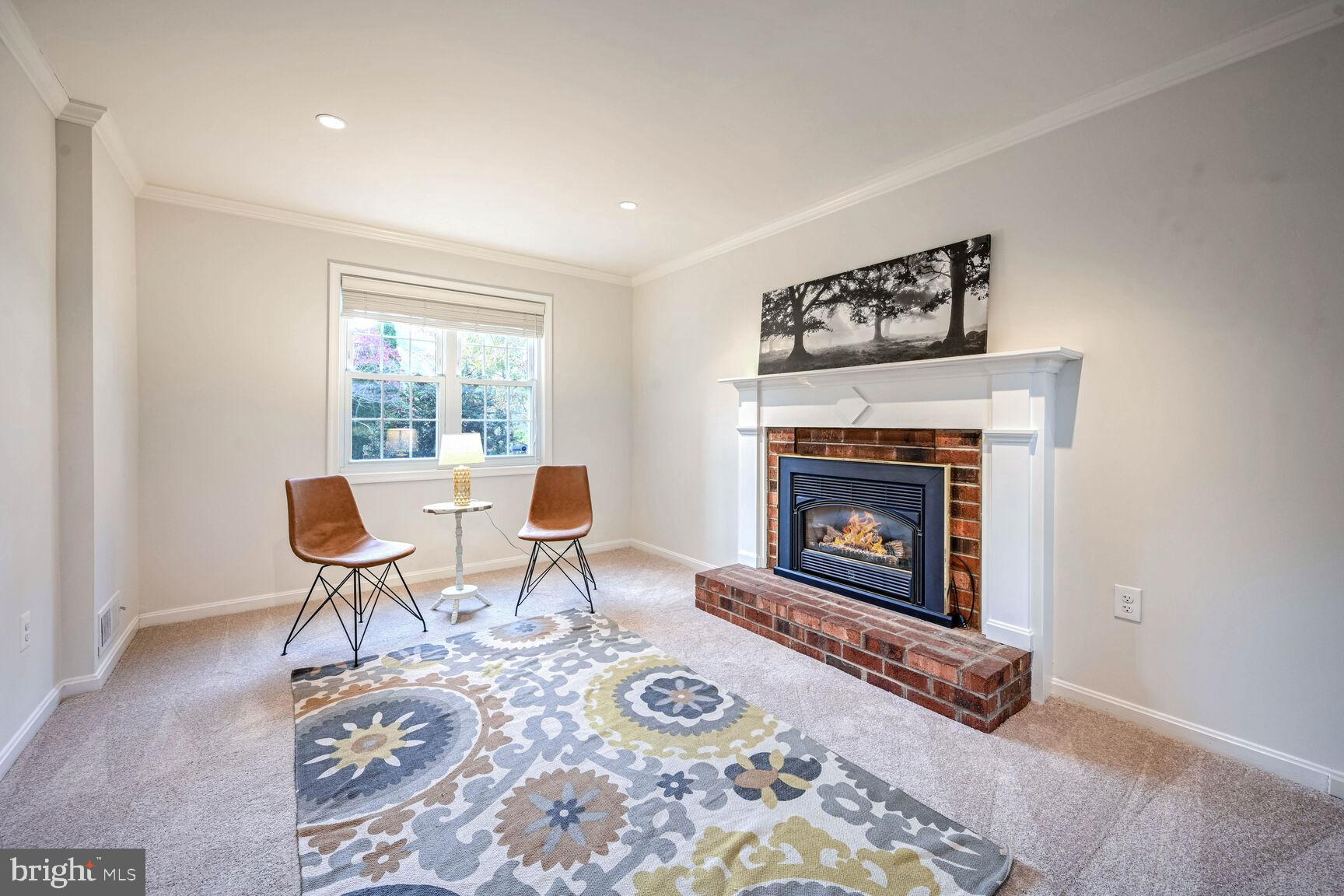 PLYMOUTH GARDENS - Residential