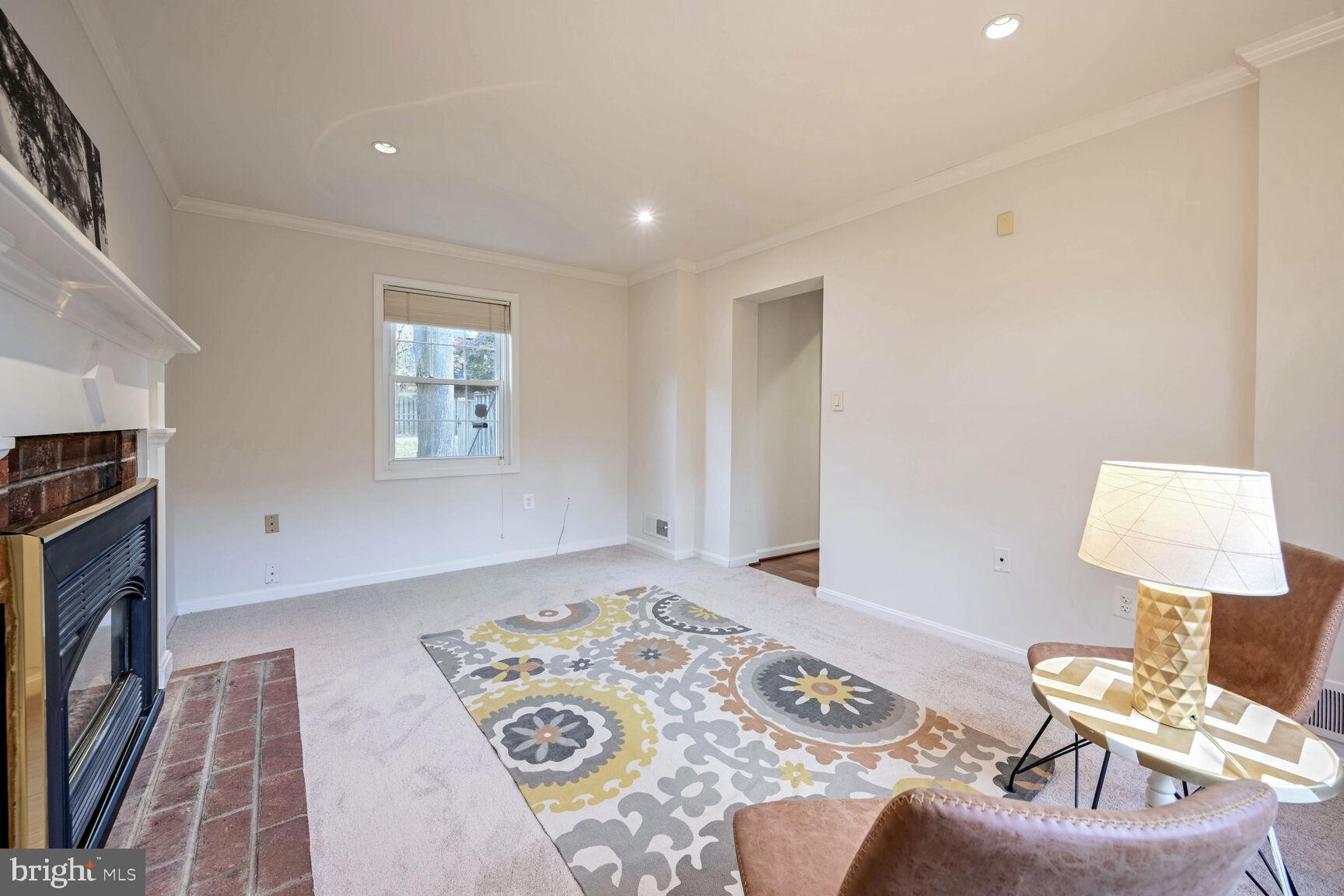 PLYMOUTH GARDENS - Residential