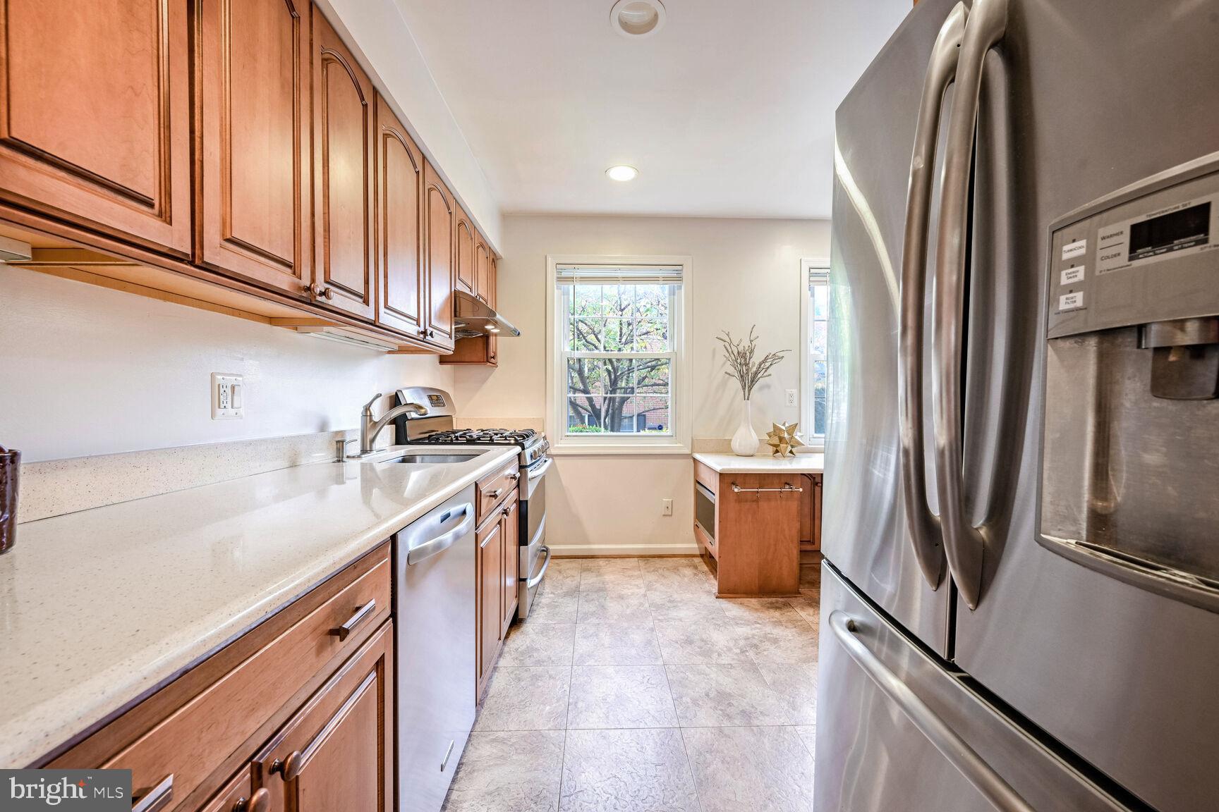 PLYMOUTH GARDENS - Residential