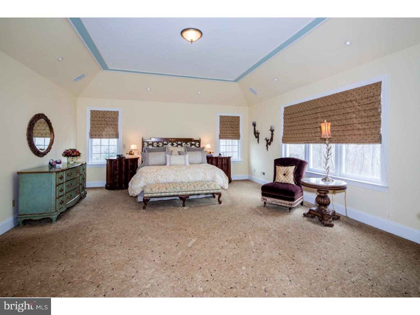 MIQUON - Residential