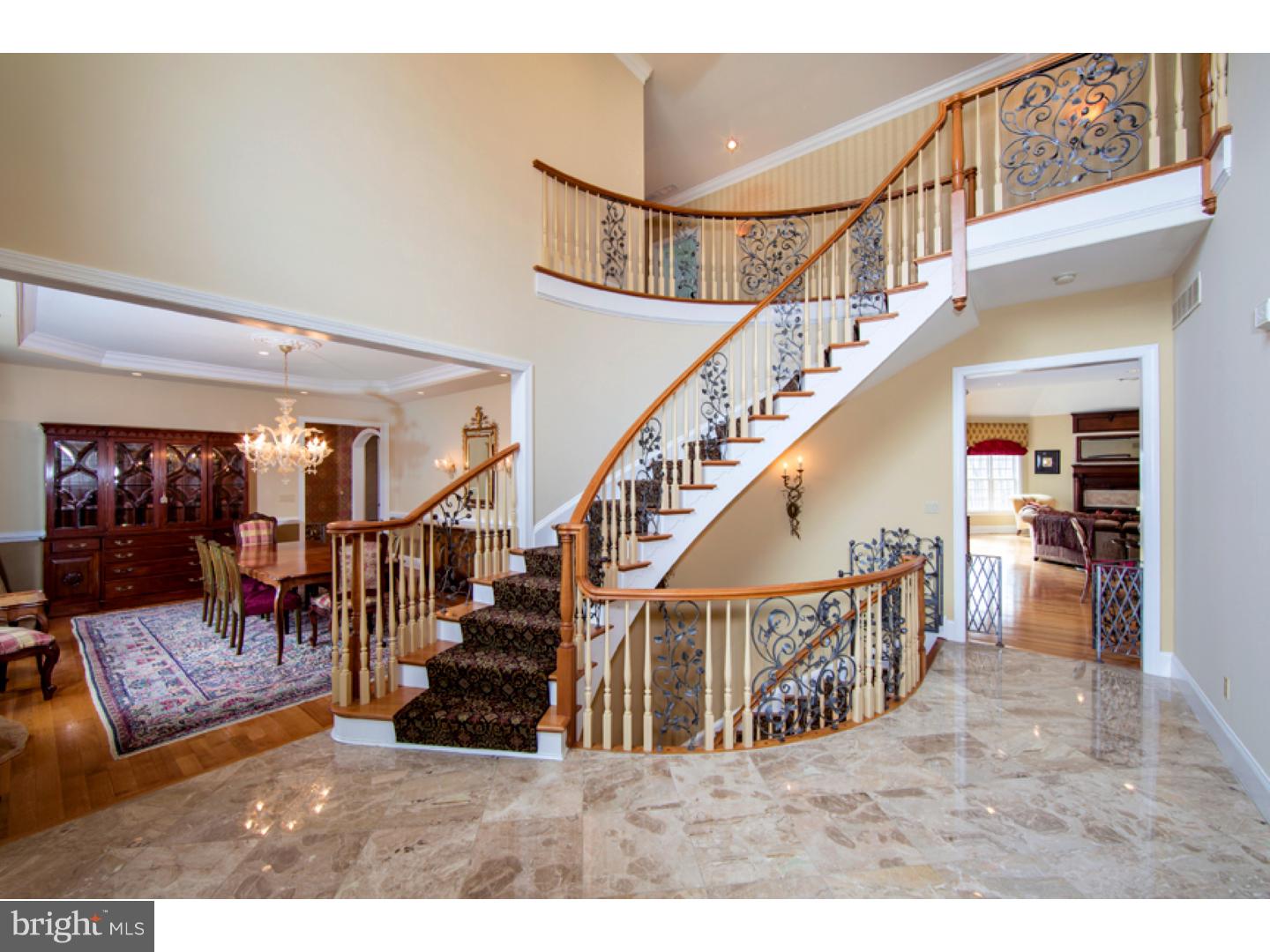 MIQUON - Residential