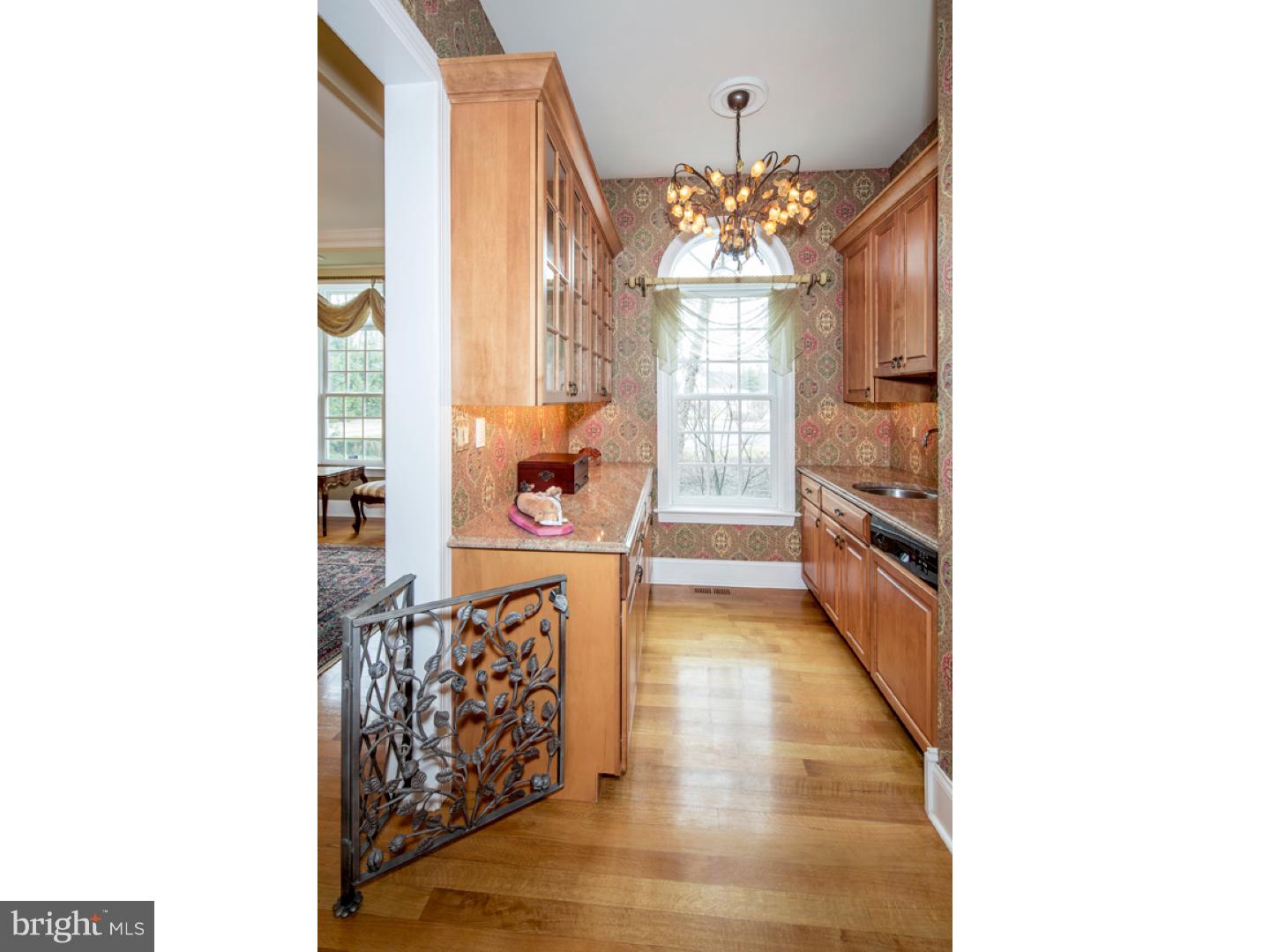 MIQUON - Residential