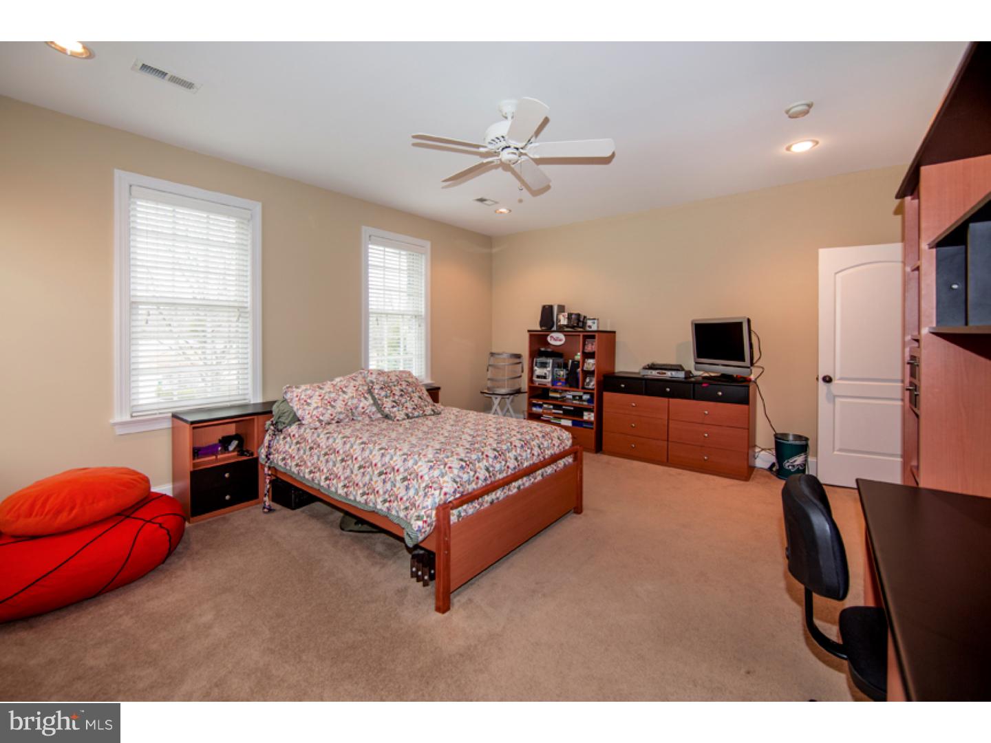 MIQUON - Residential