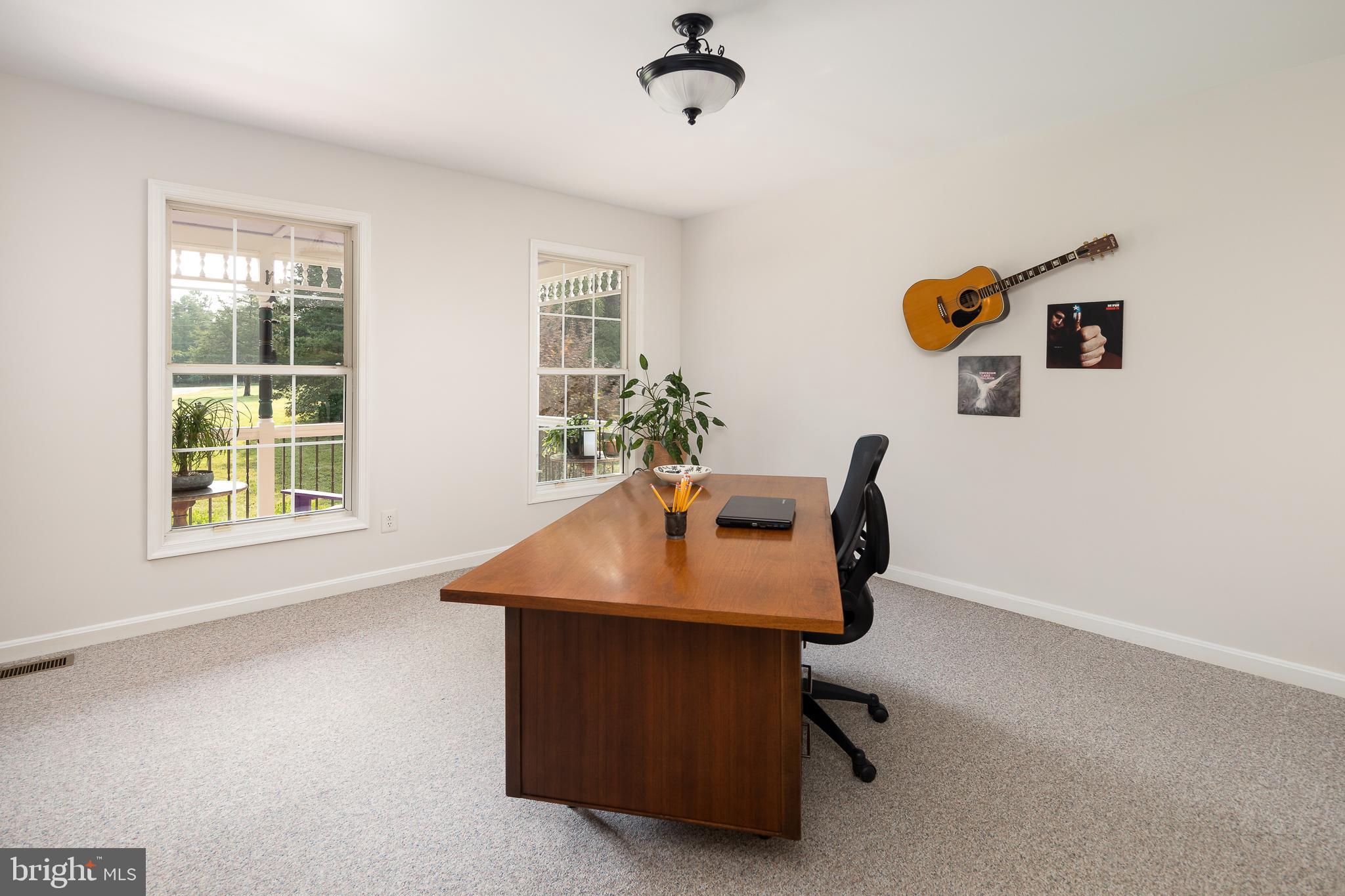 RIVERSIDE - Residential