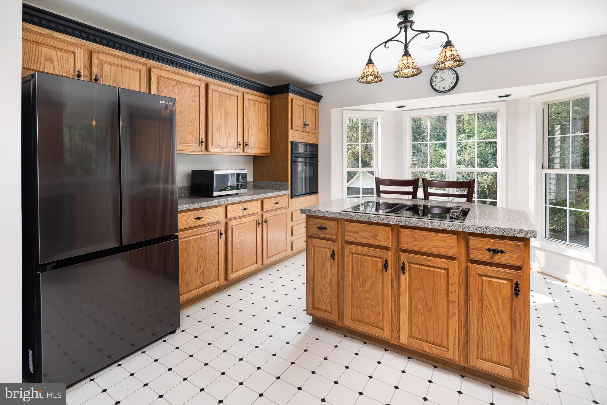 RIVERSIDE - Residential