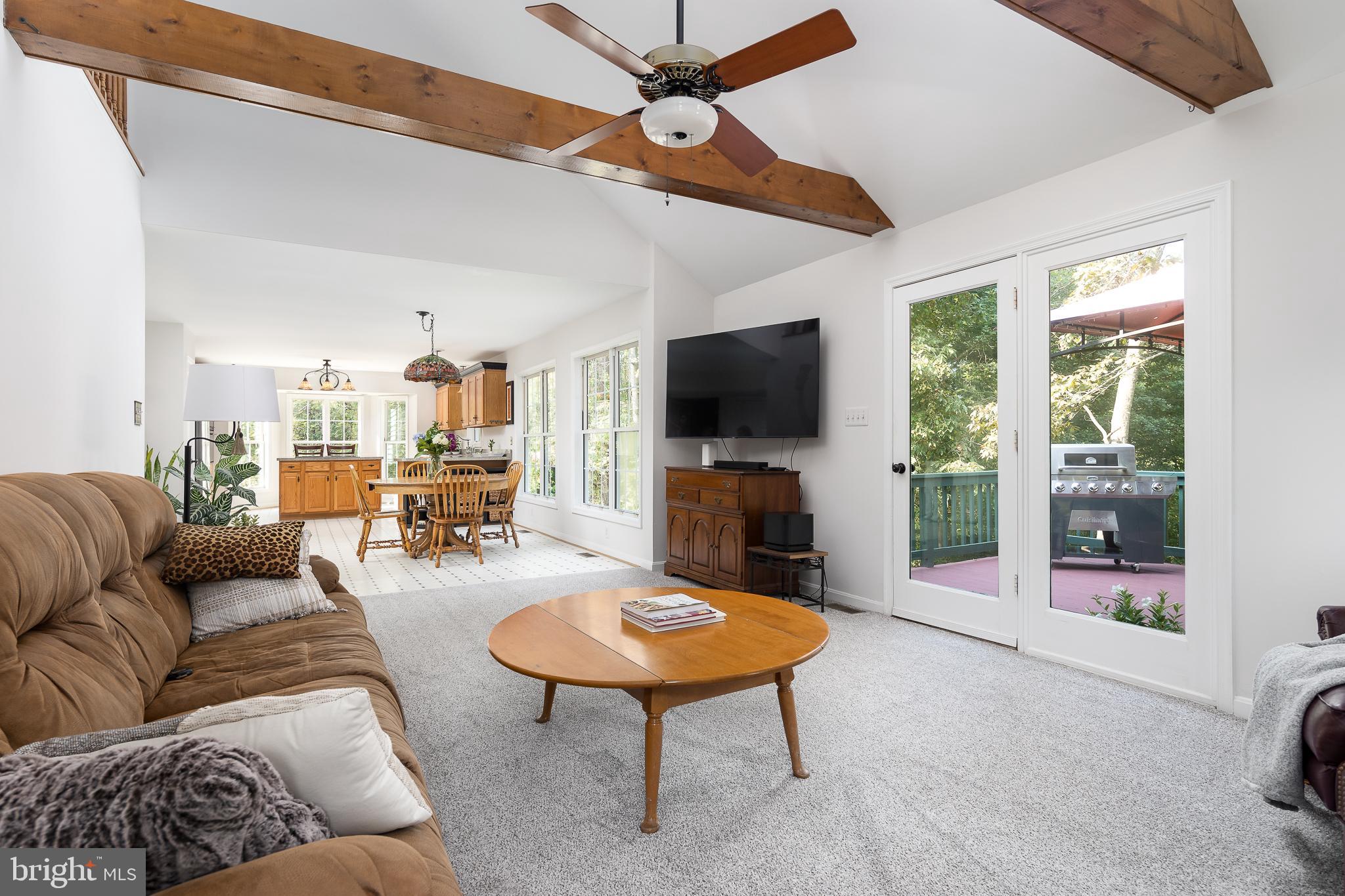 RIVERSIDE - Residential