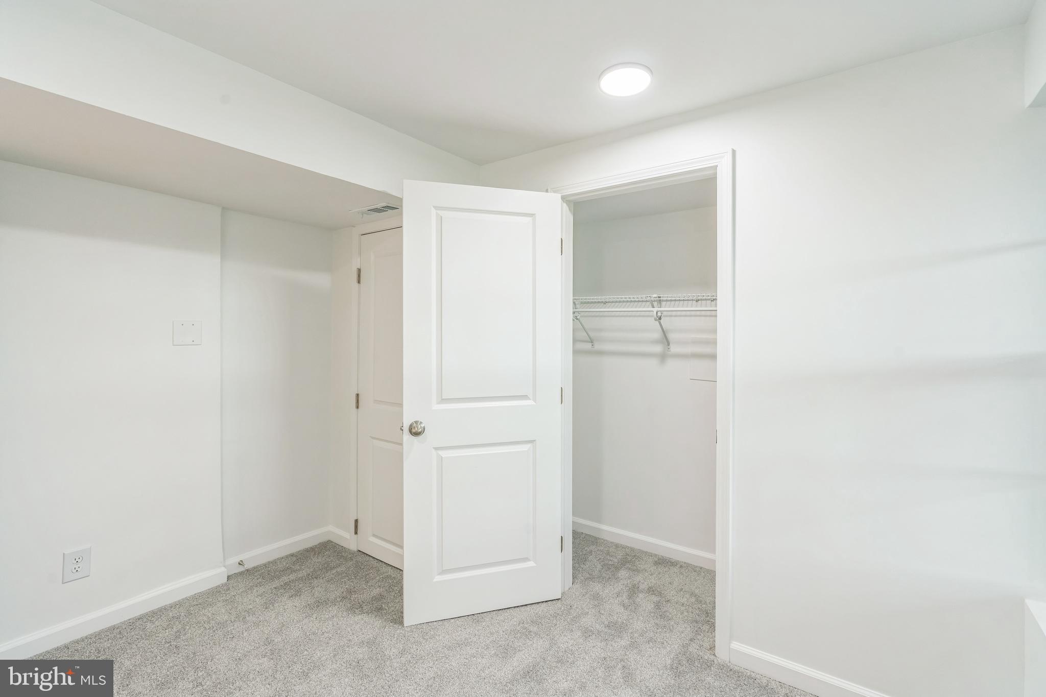 GOSHEN VILLAGE - Residential