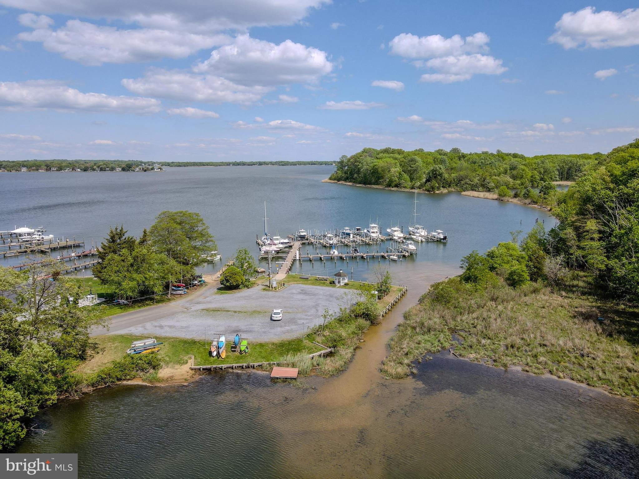 LOCH HAVEN BEACH - Residential