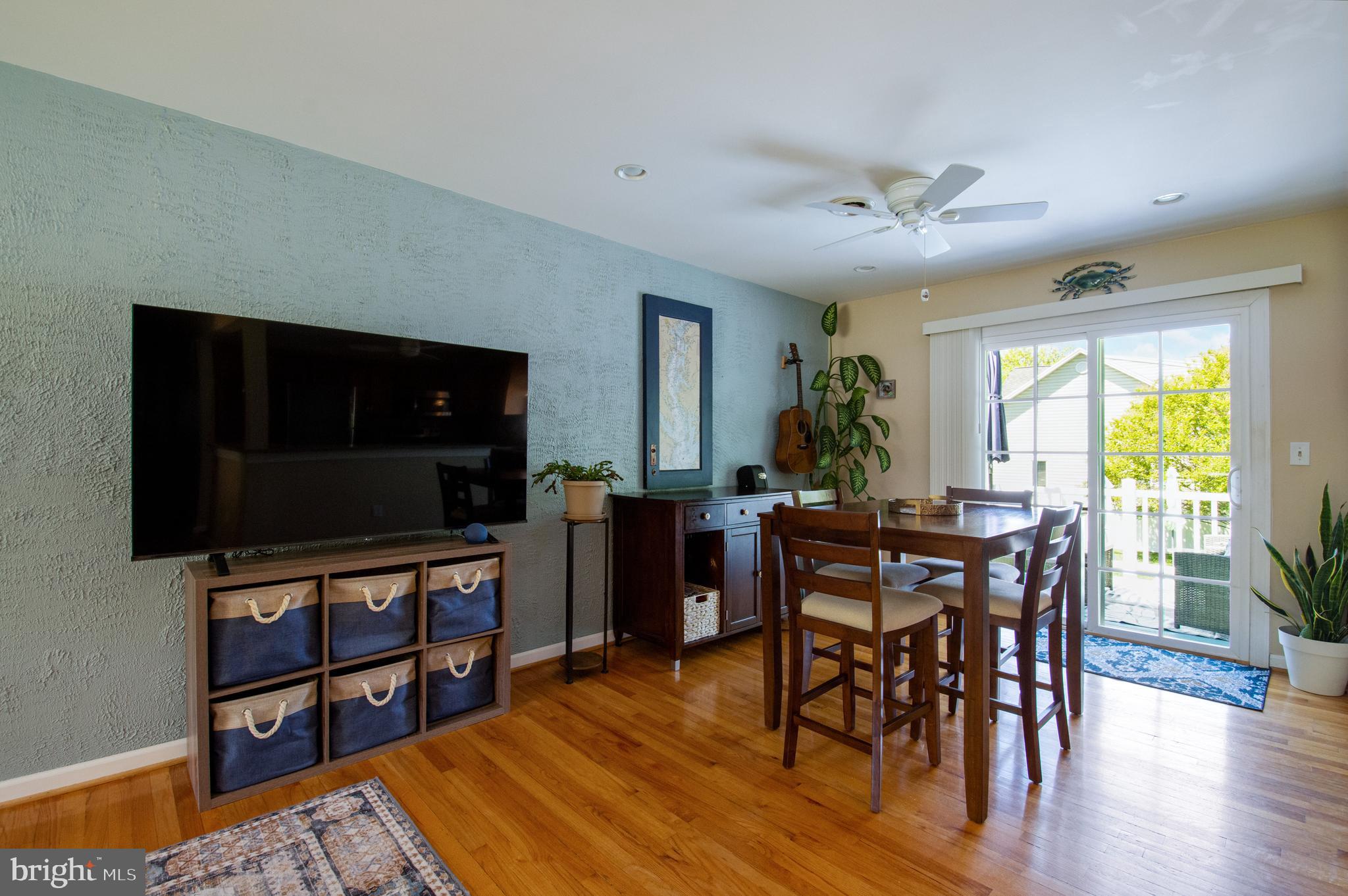 LOCH HAVEN BEACH - Residential
