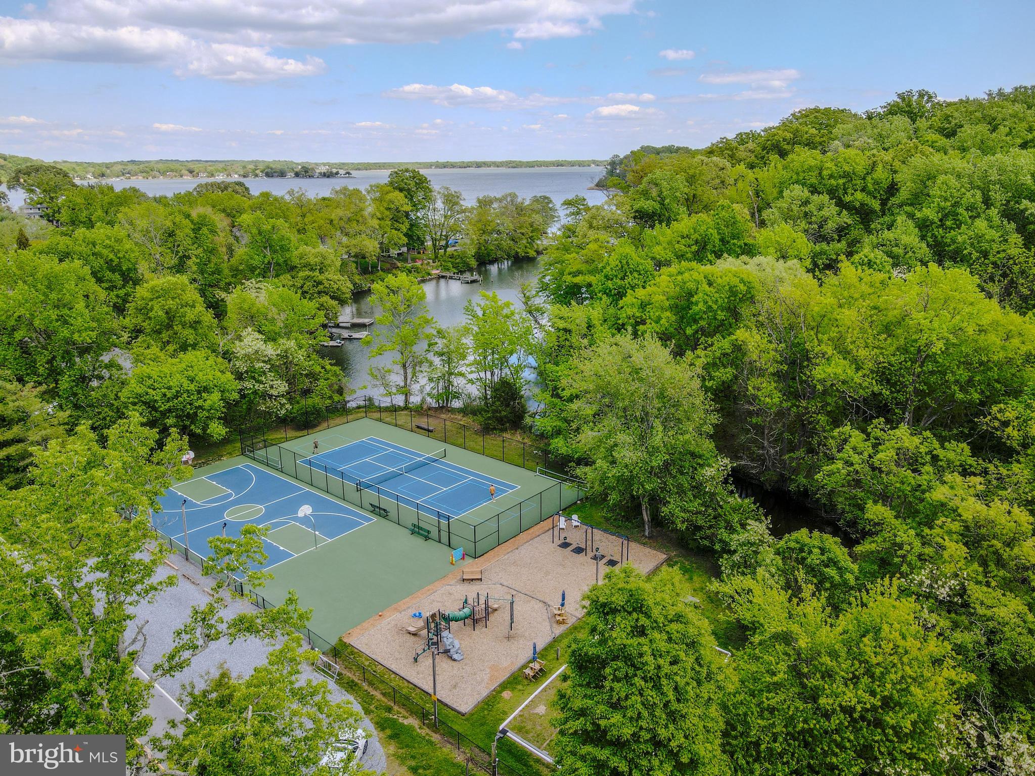 LOCH HAVEN BEACH - Residential