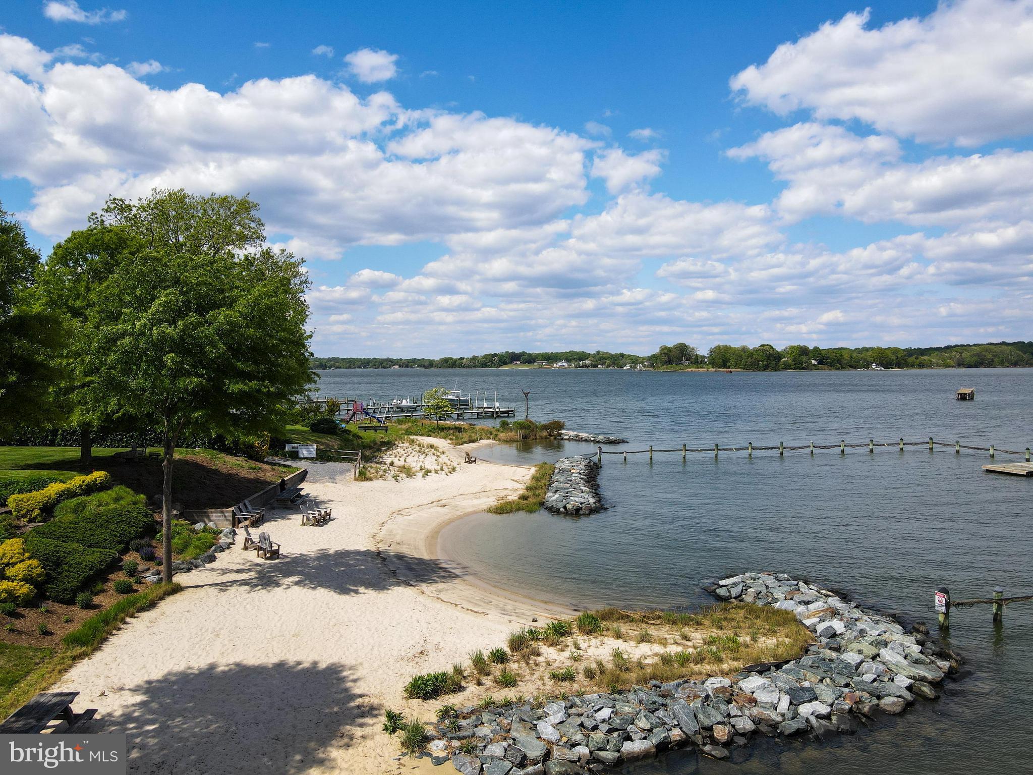 LOCH HAVEN BEACH - Residential