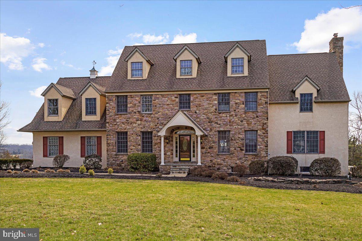 TINICUM RIDGE - Residential