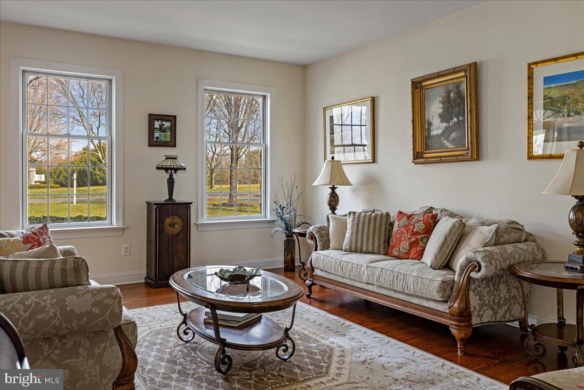 TINICUM RIDGE - Residential