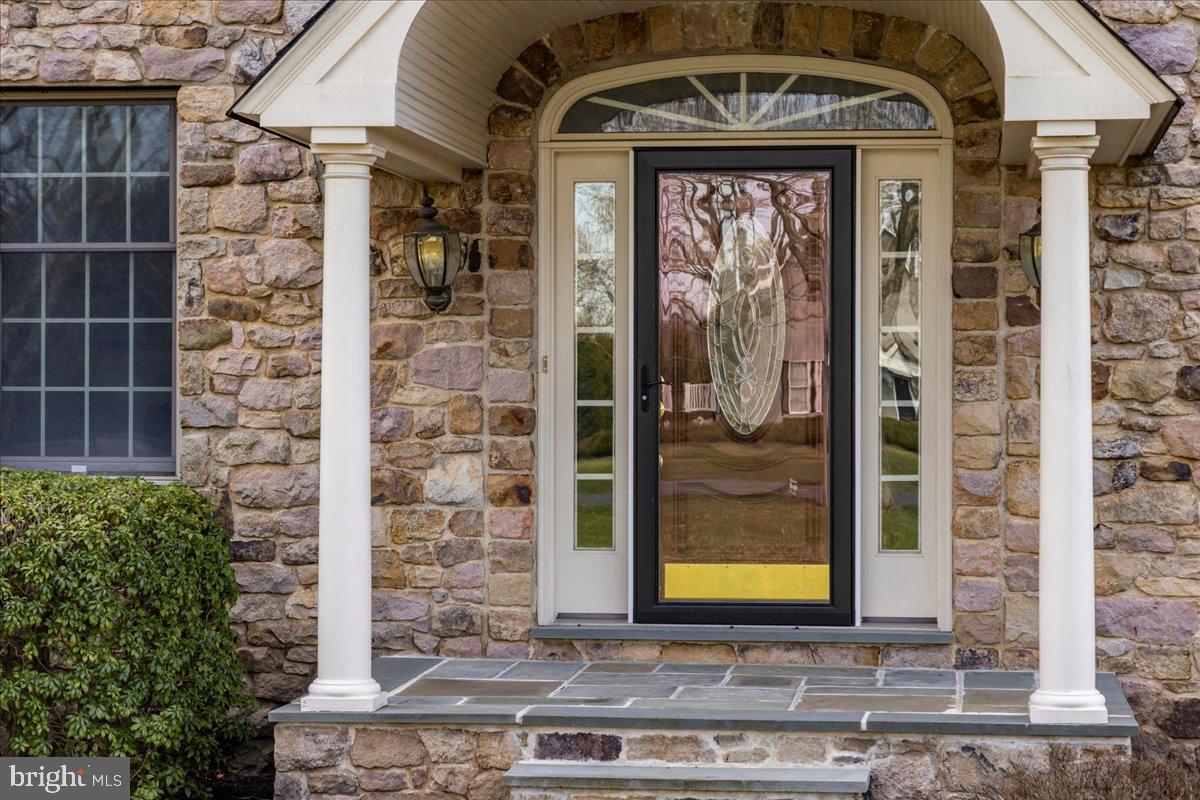 TINICUM RIDGE - Residential