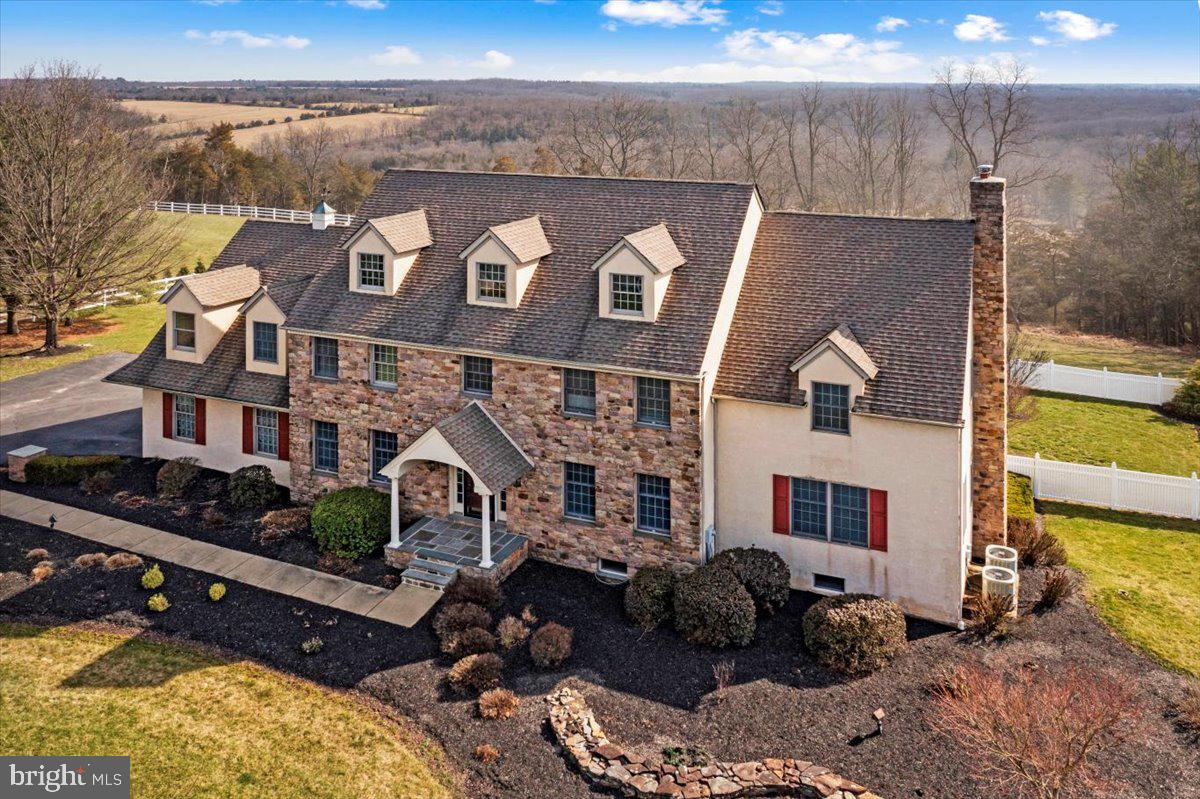 TINICUM RIDGE - Residential