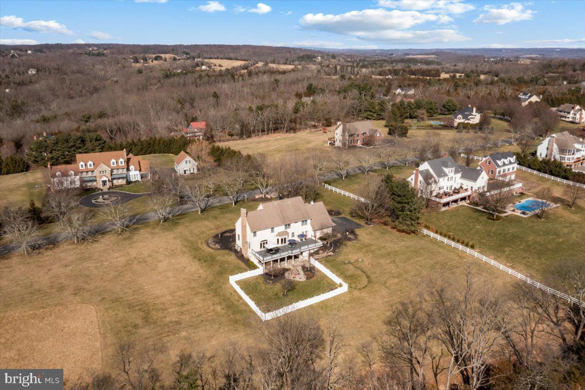 TINICUM RIDGE - Residential