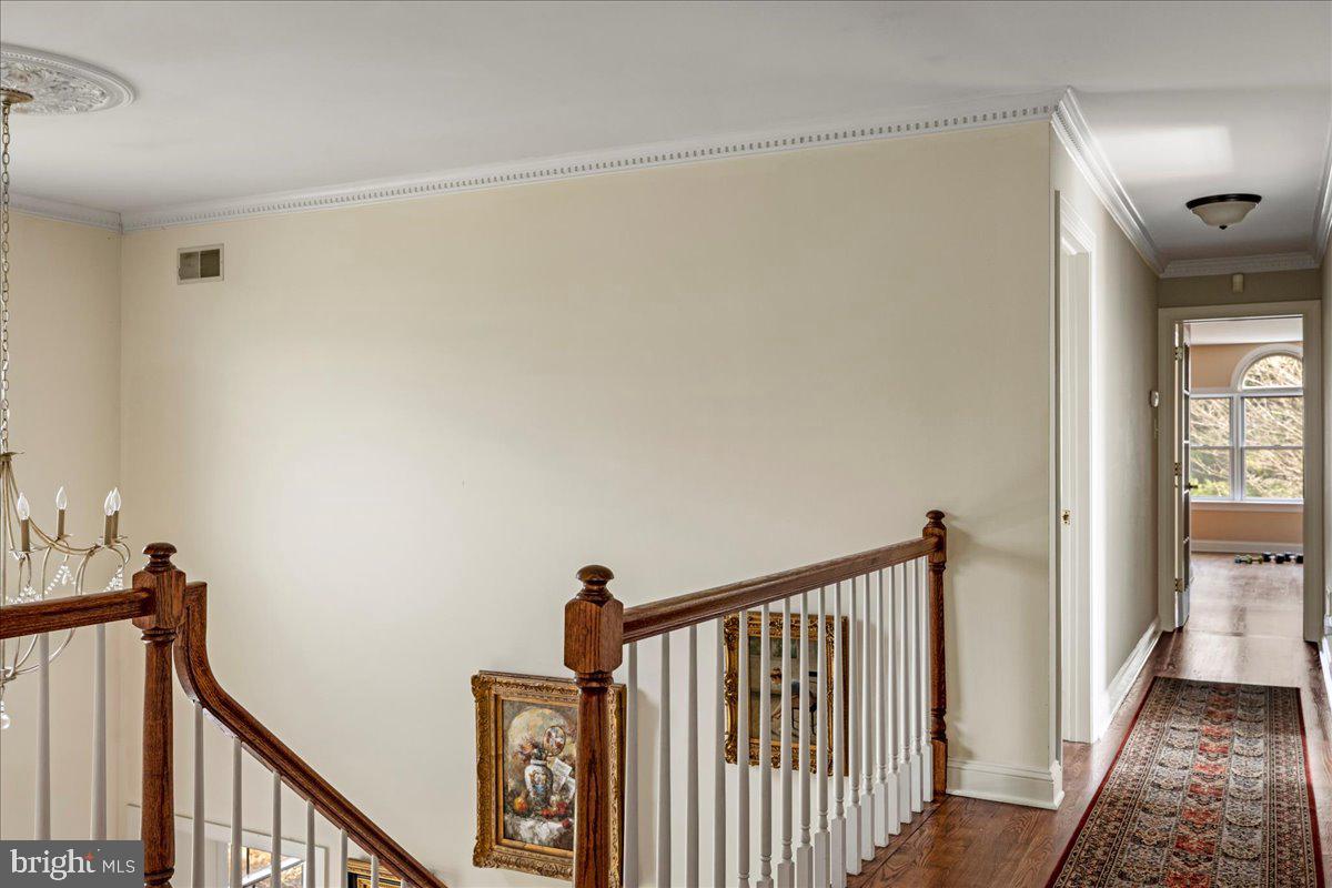 TINICUM RIDGE - Residential