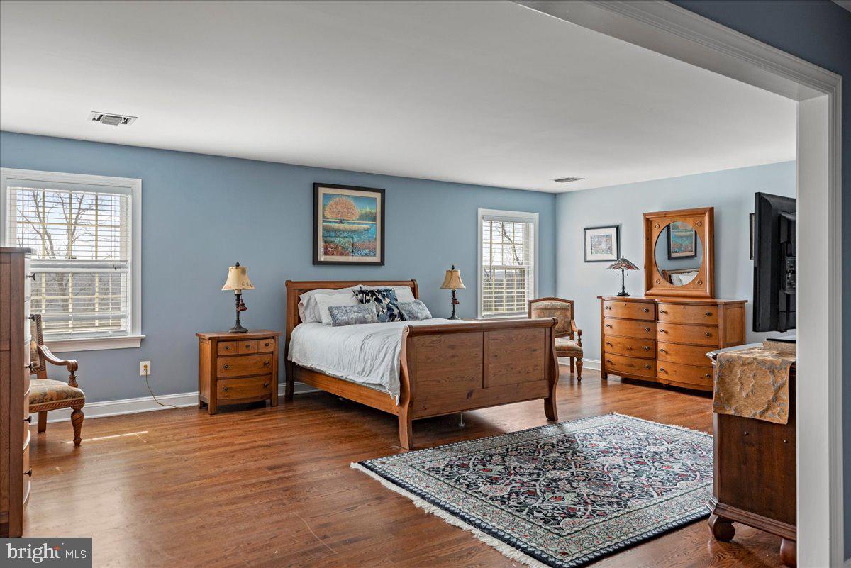 TINICUM RIDGE - Residential