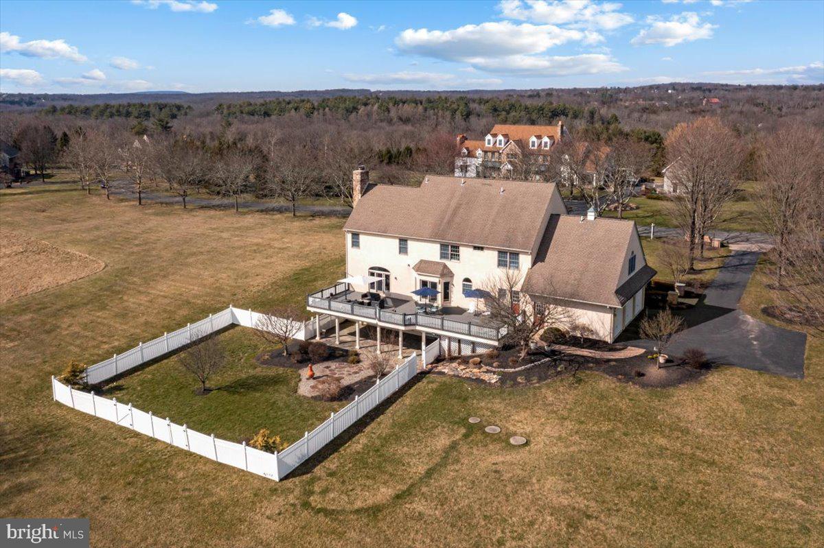 TINICUM RIDGE - Residential