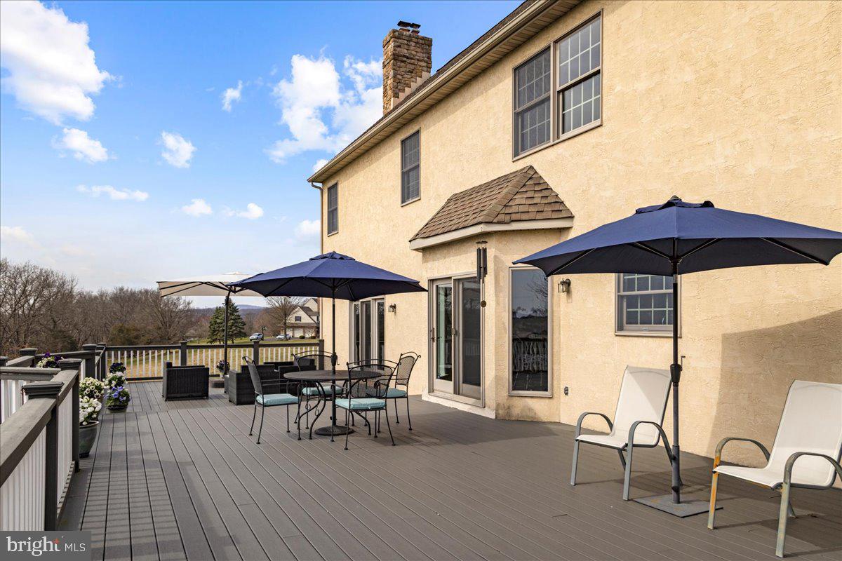 TINICUM RIDGE - Residential