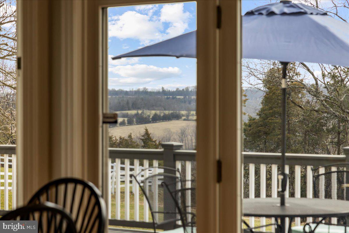 TINICUM RIDGE - Residential