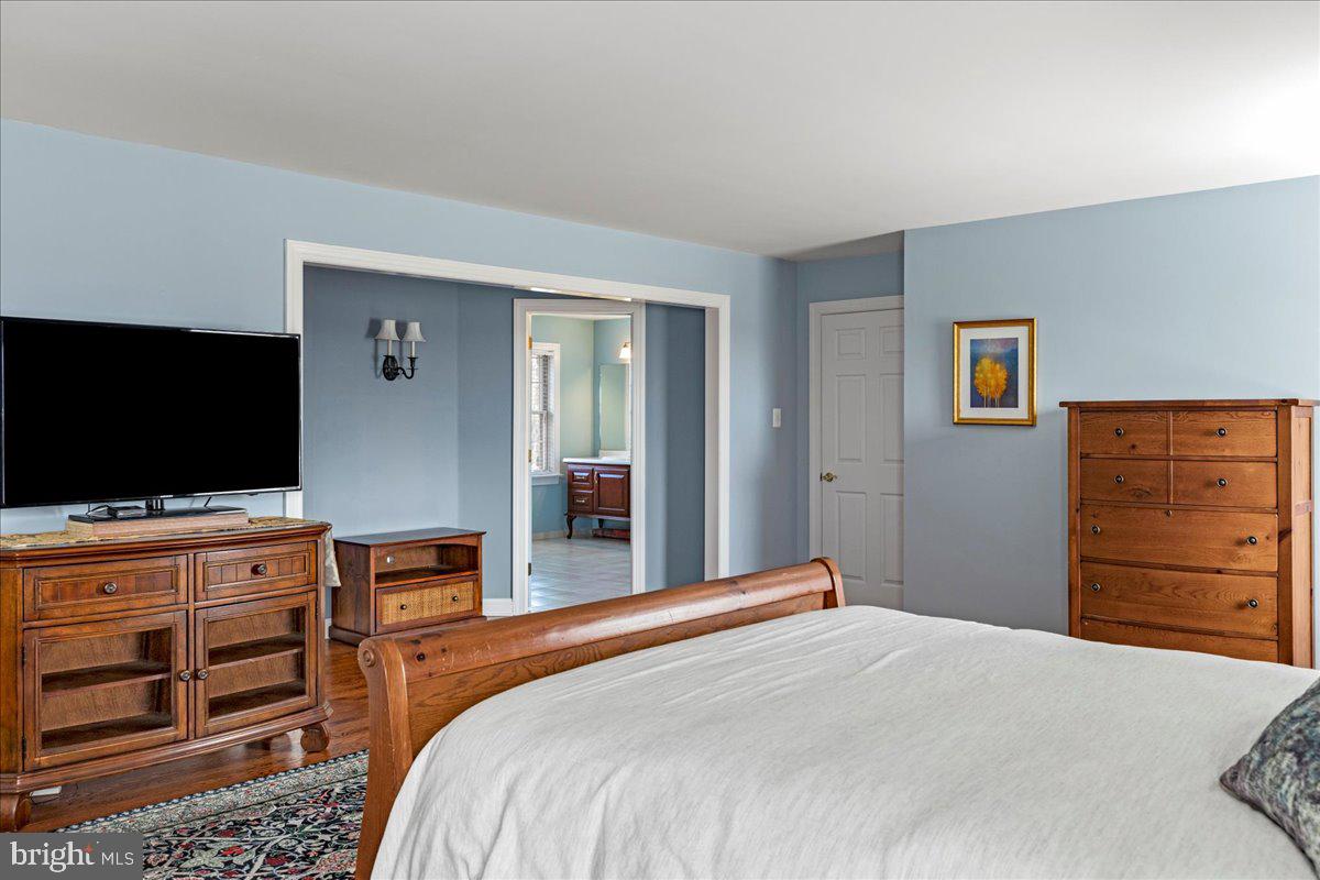 TINICUM RIDGE - Residential