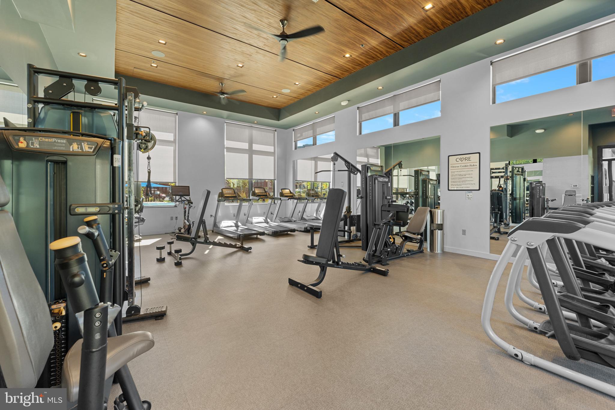 TOWER OAKS - Residential