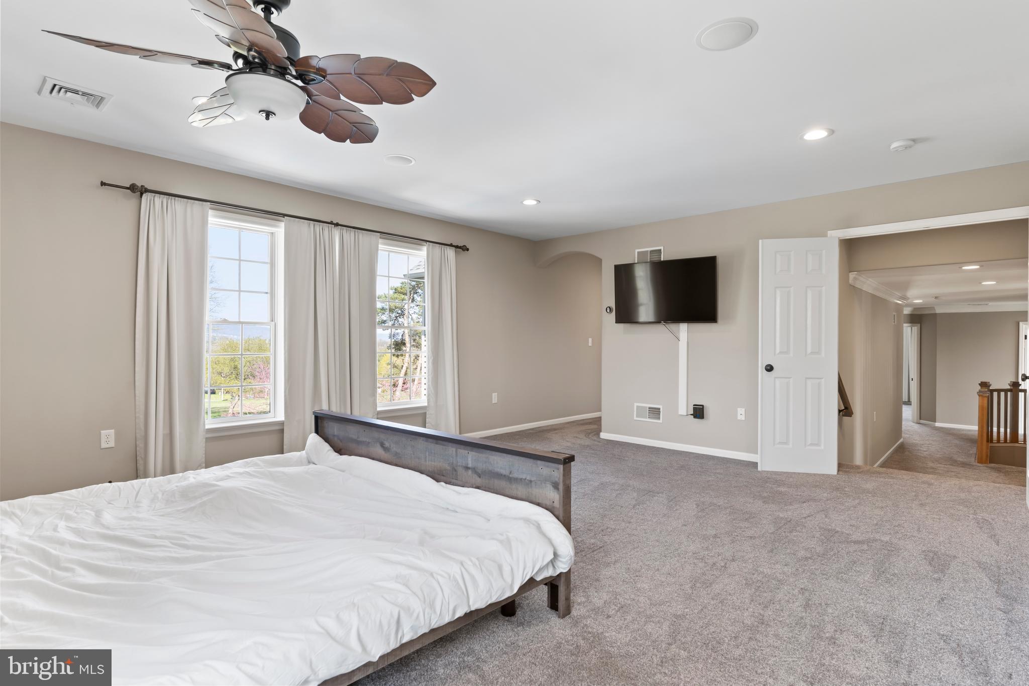 HIGHLANDS OF HAMPDEN - Residential