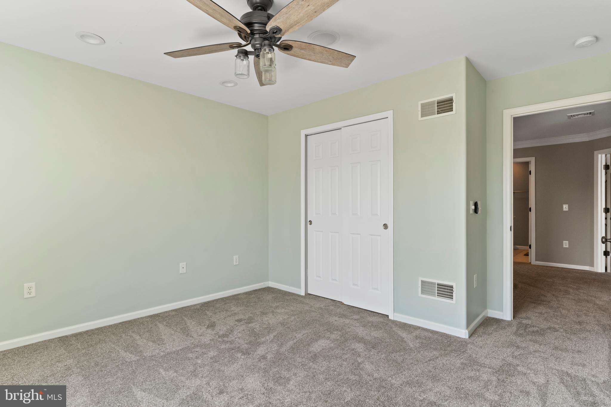 HIGHLANDS OF HAMPDEN - Residential