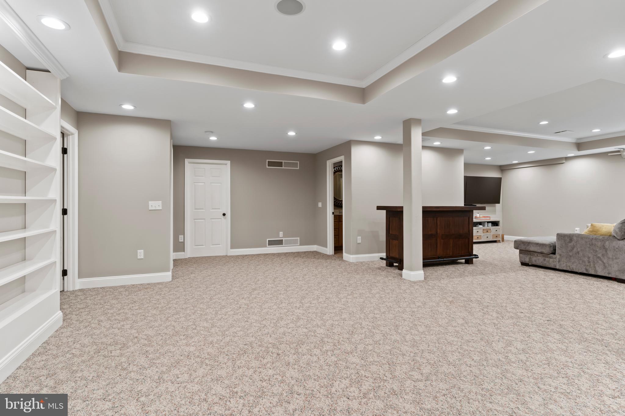 HIGHLANDS OF HAMPDEN - Residential