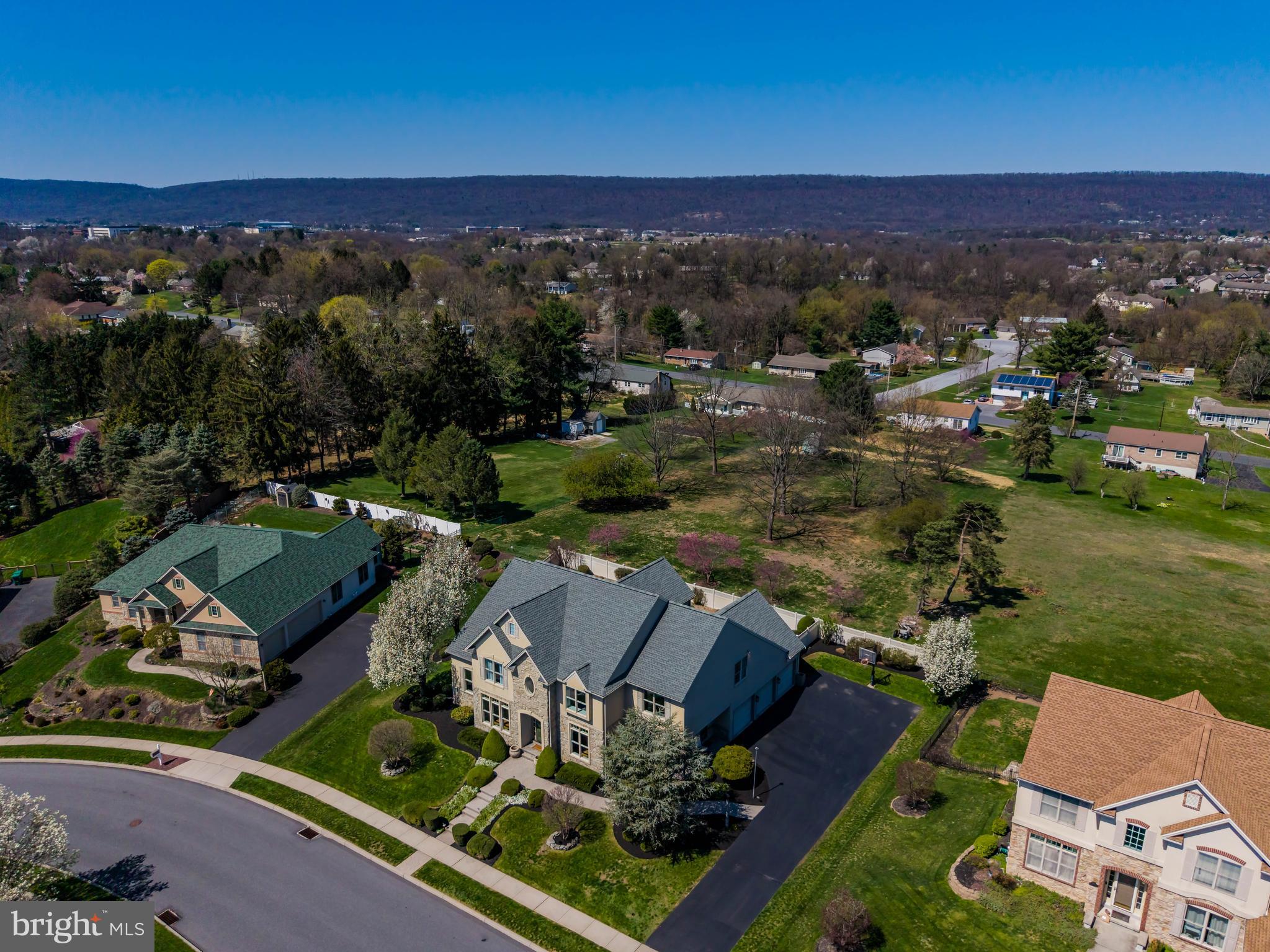 HIGHLANDS OF HAMPDEN - Residential