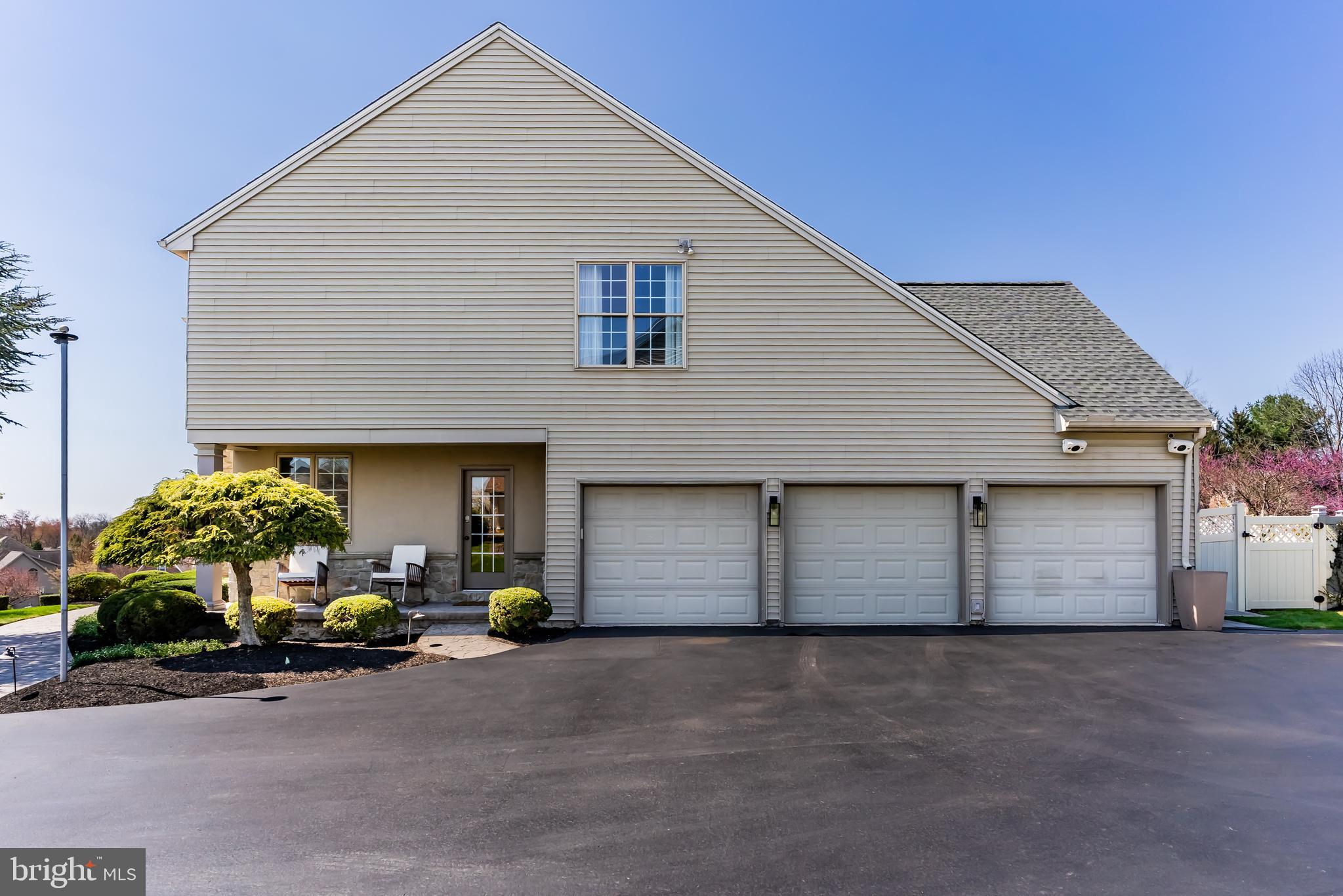 HIGHLANDS OF HAMPDEN - Residential