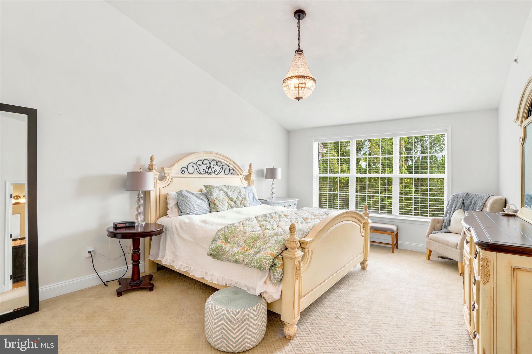 RAVENSCLIFF - Residential