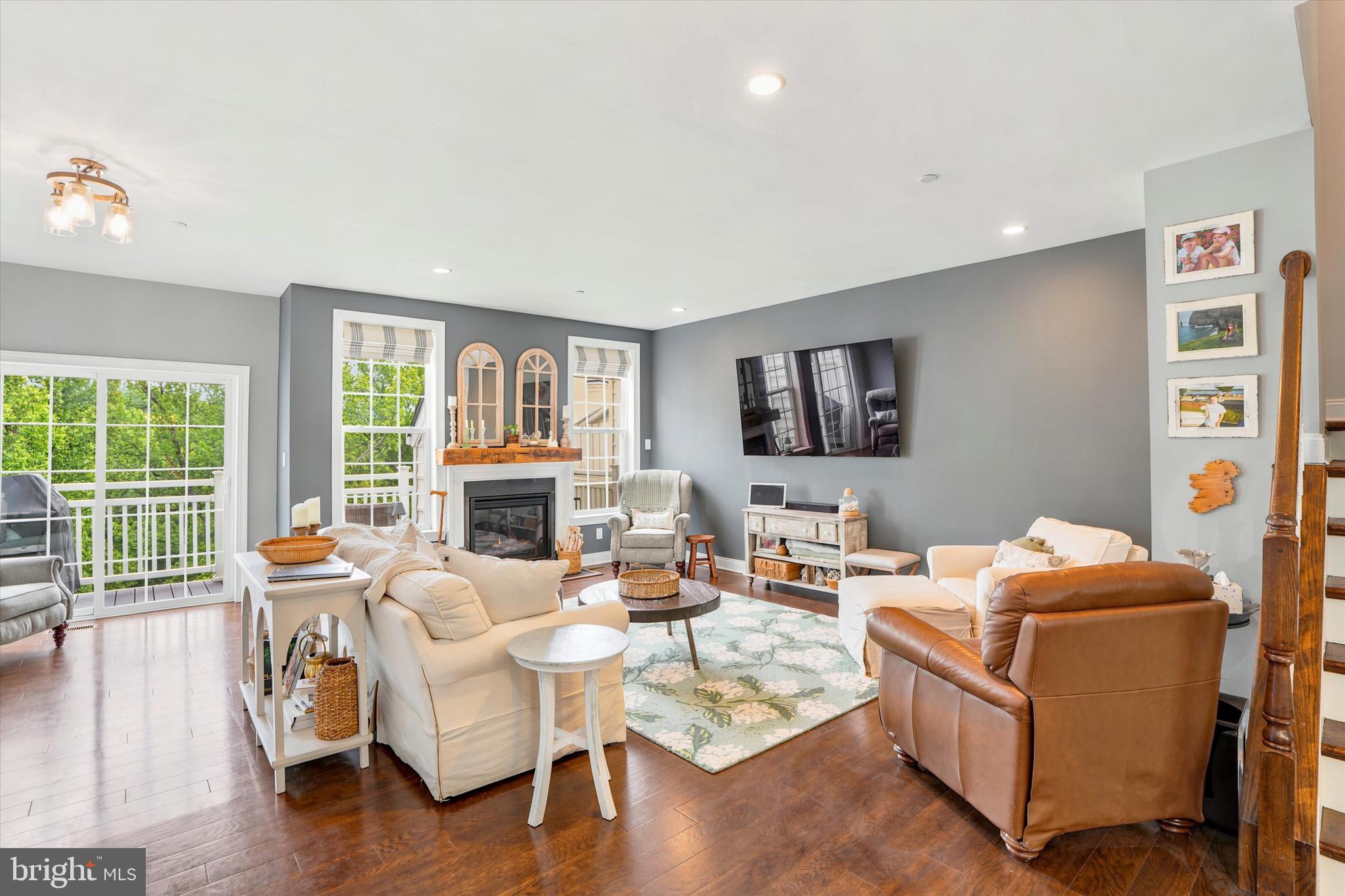 RAVENSCLIFF - Residential