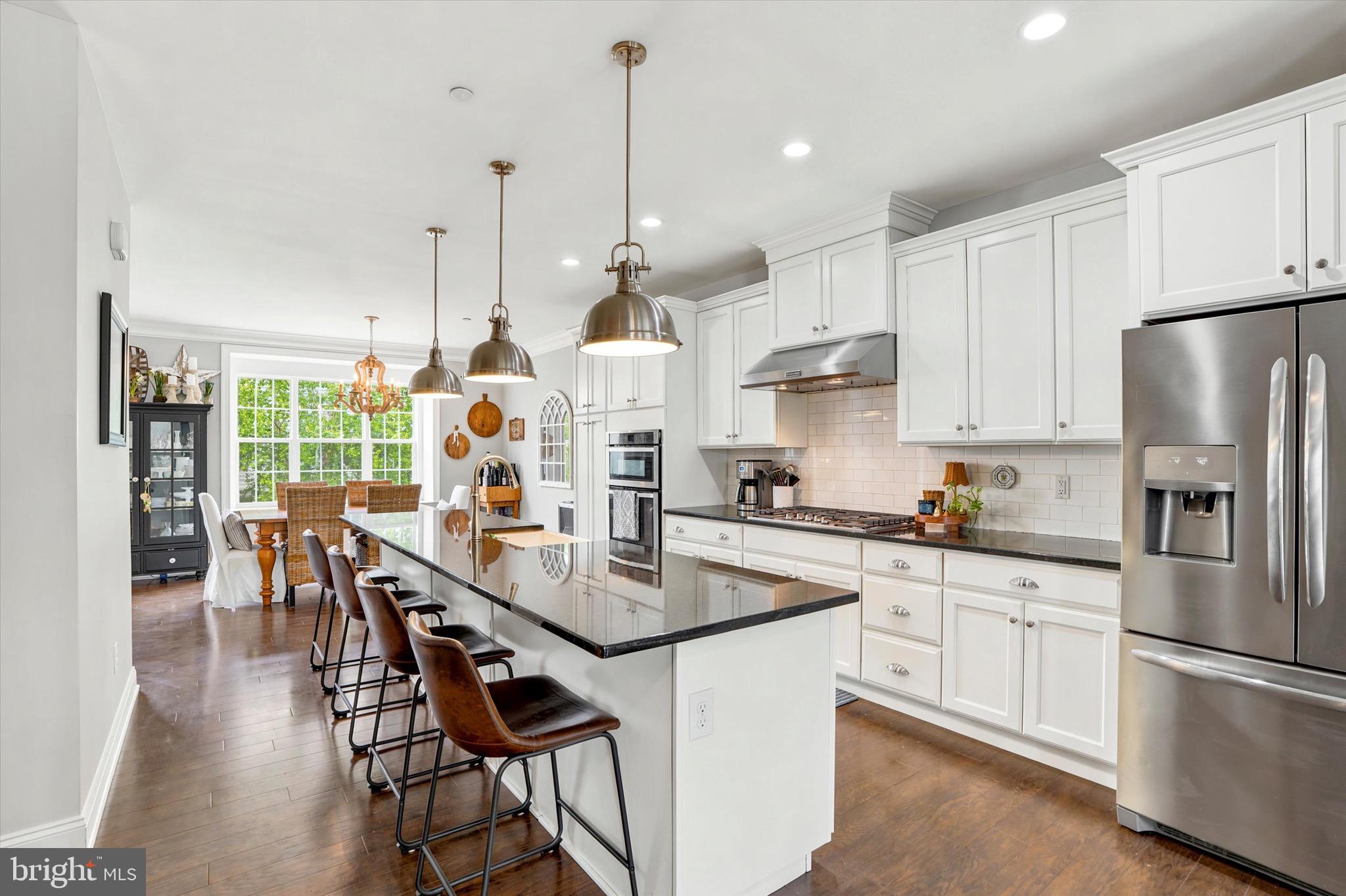 RAVENSCLIFF - Residential