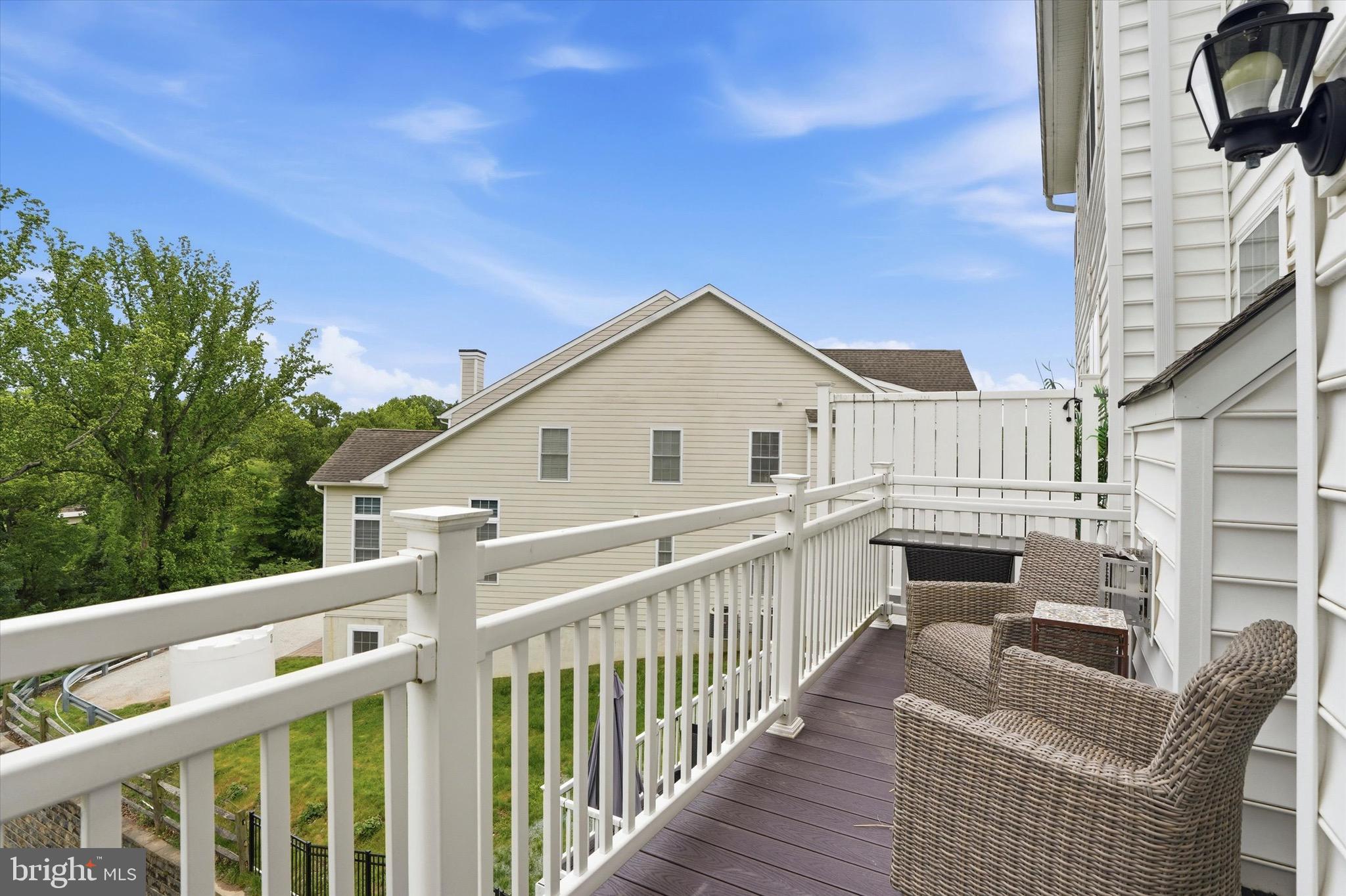 RAVENSCLIFF - Residential