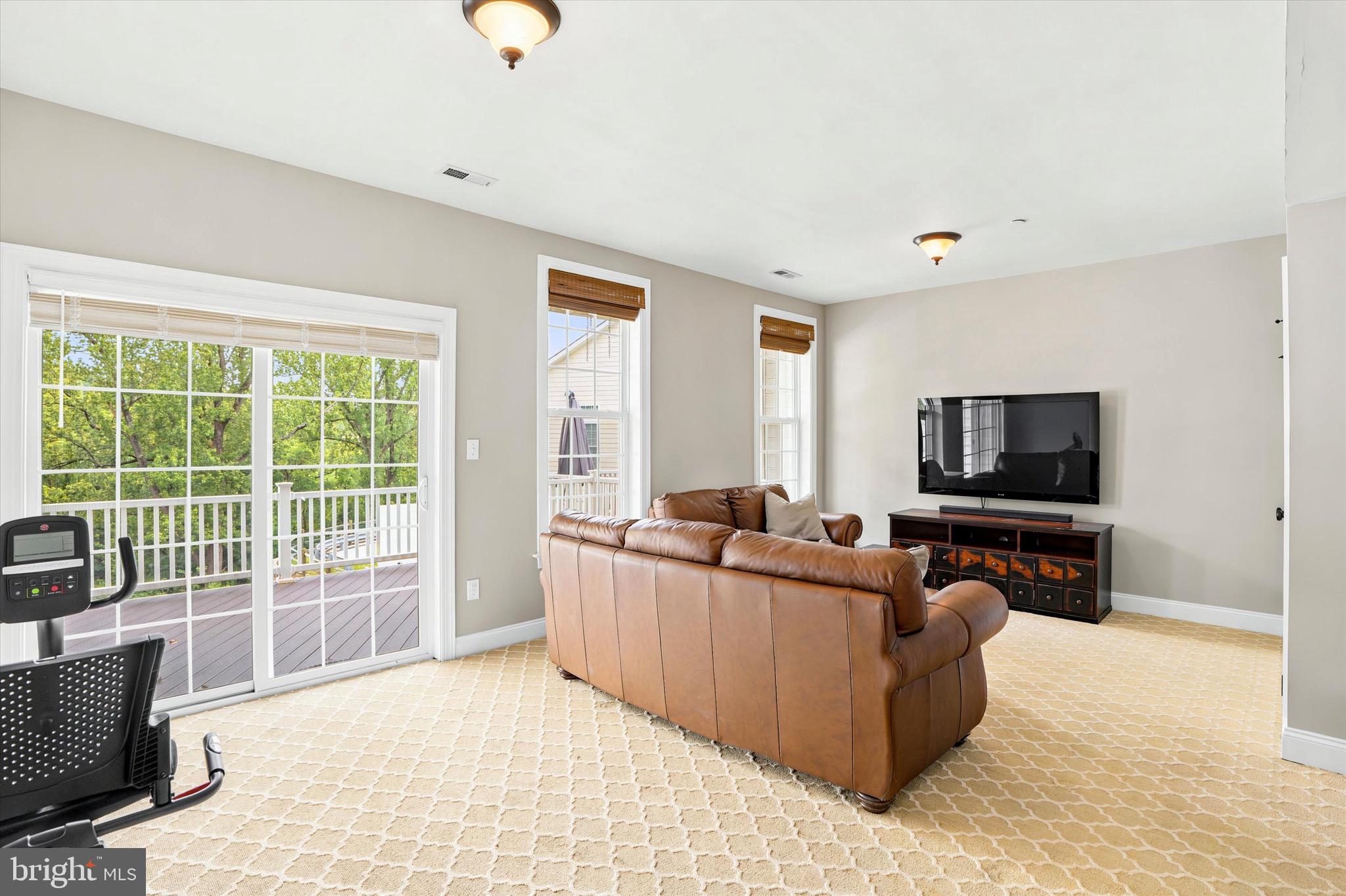 RAVENSCLIFF - Residential