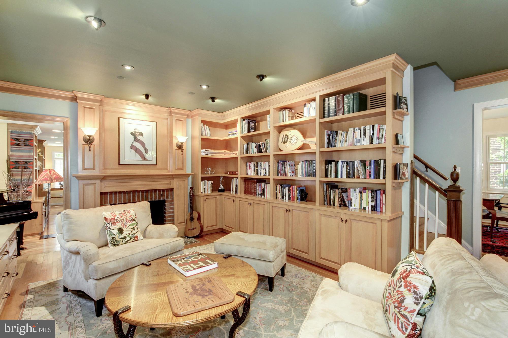 WESTBORO - Residential