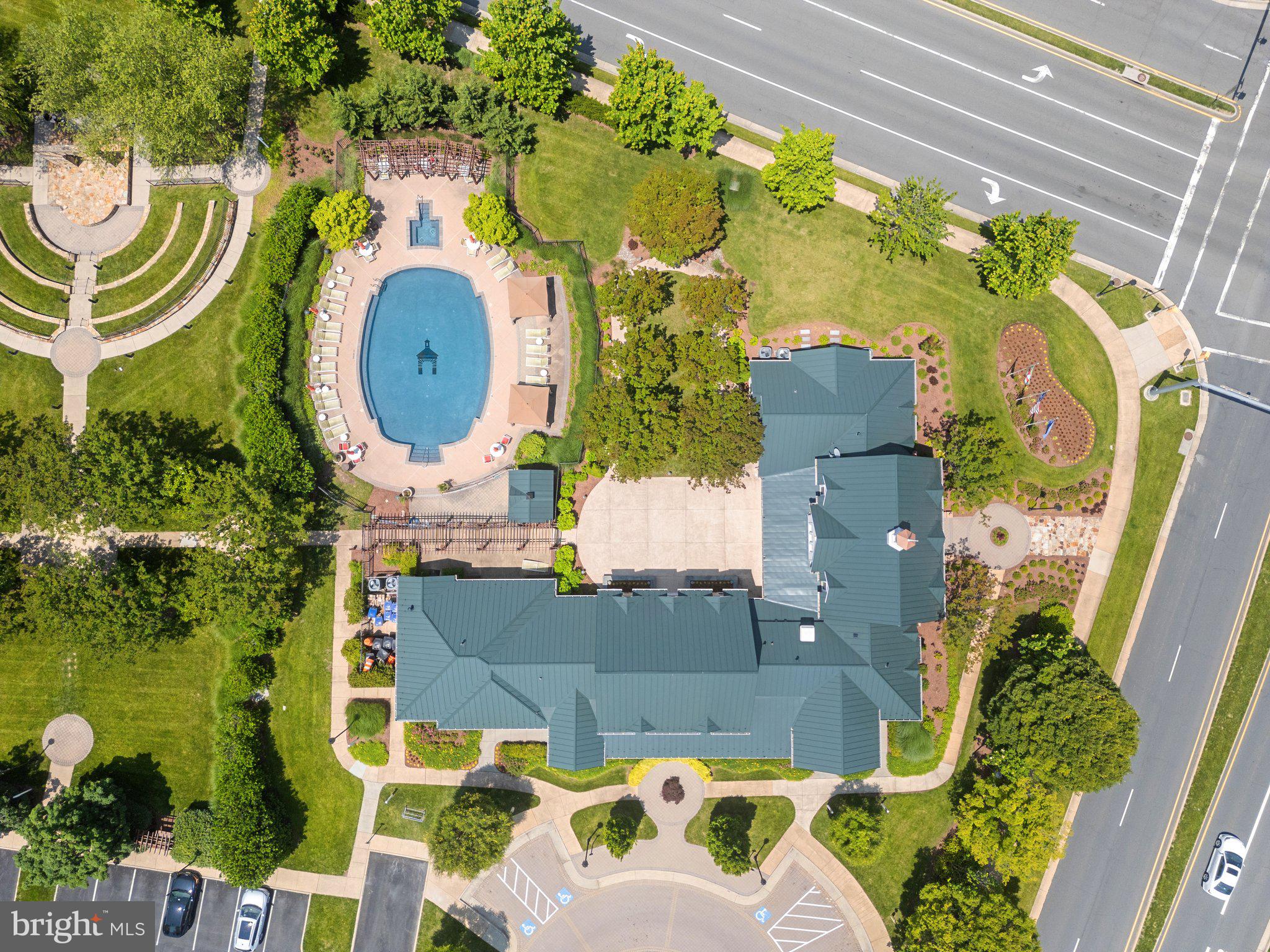 SUMMERWALK AT STONE RIDGE - Residential