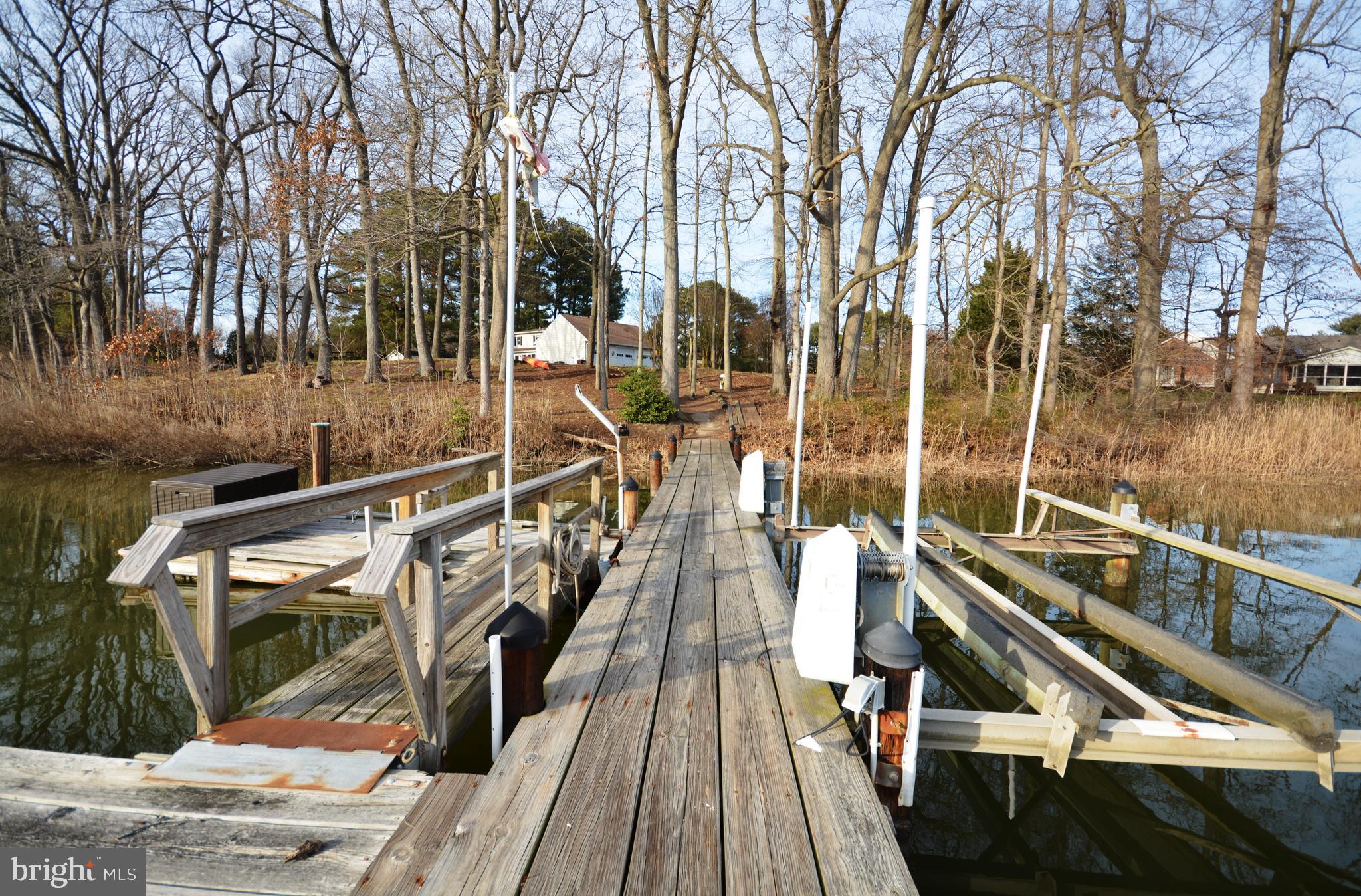 GOVERNOR GRASON MANOR - Residential