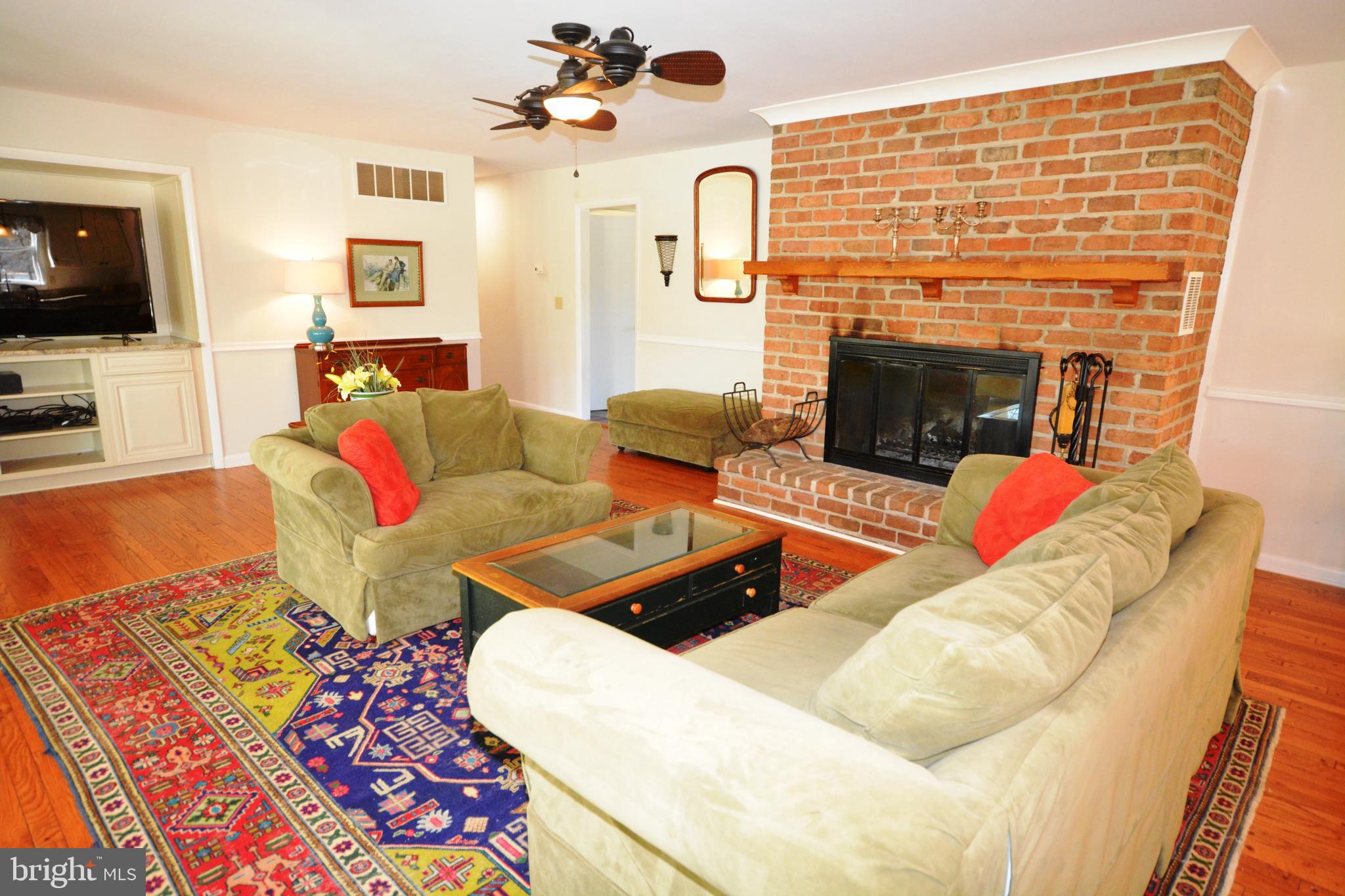 GOVERNOR GRASON MANOR - Residential